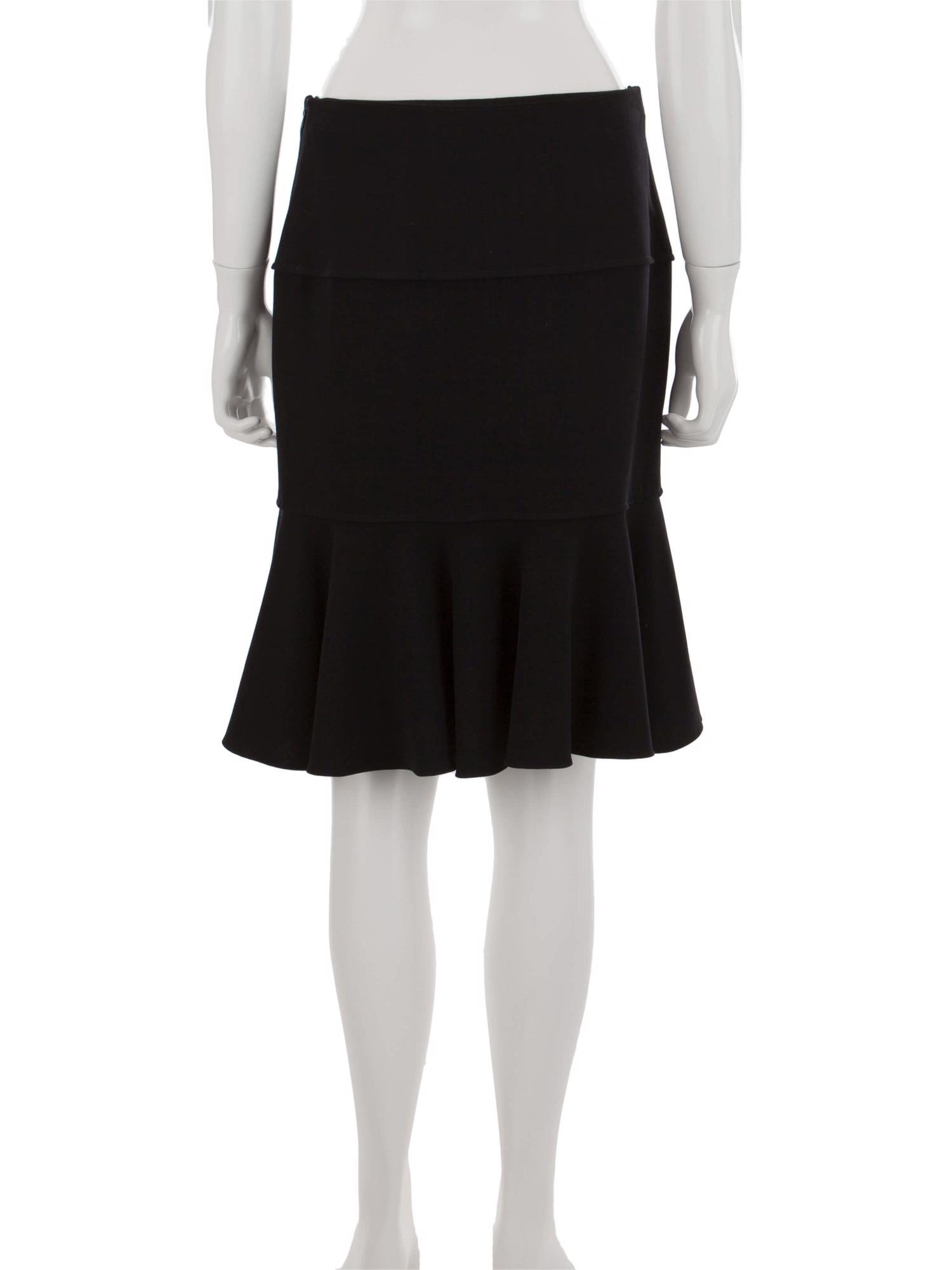 Bayan Siyah PRABAL GURUNG ETEK