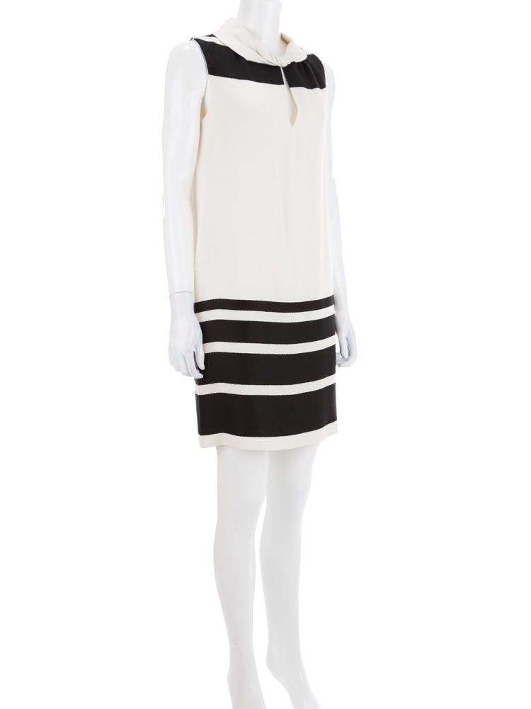 Bayan Beyaz CAROLINA HERRERA ELBİSE