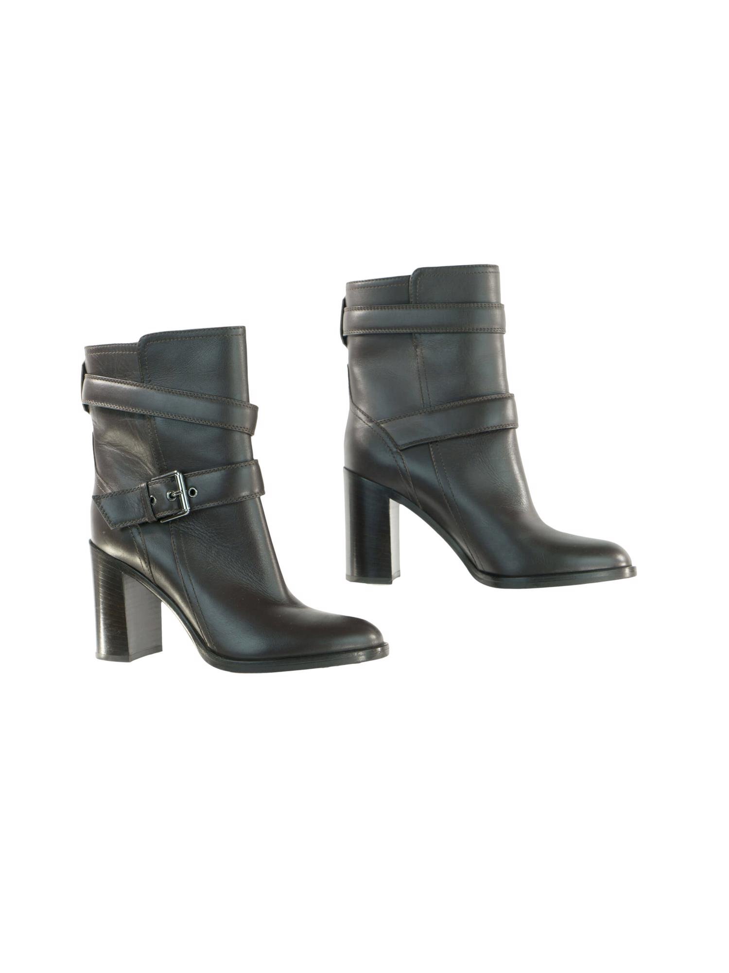 Bayan Kahve GIANVITO ROSSI BOT