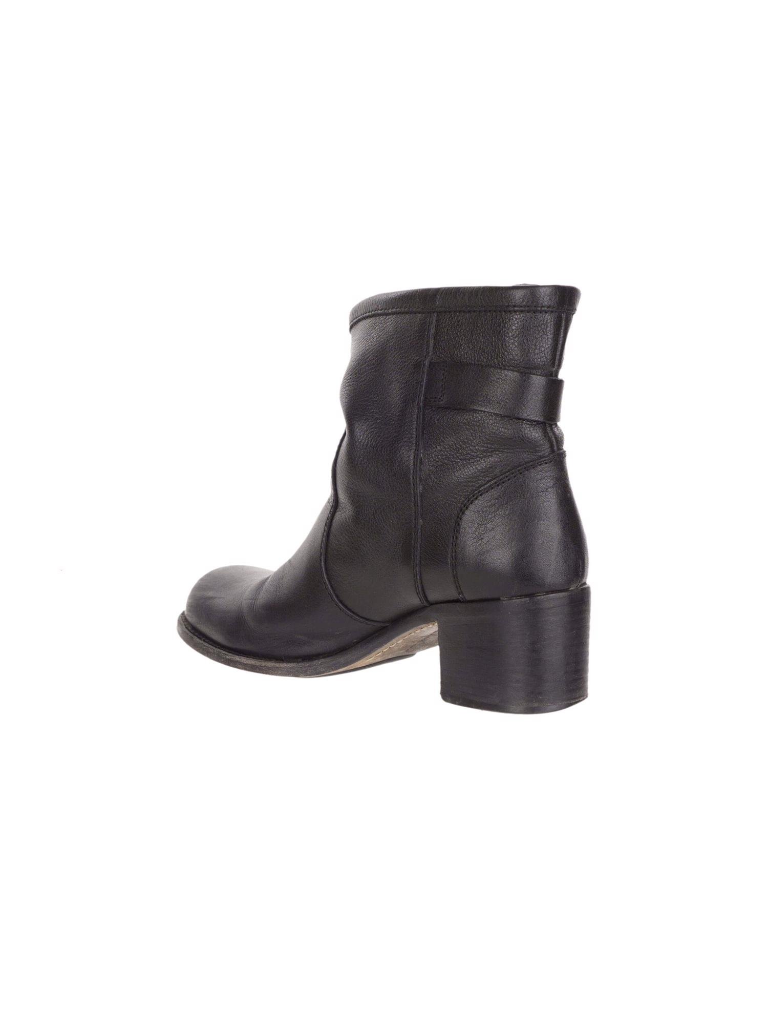 Bayan Siyah BARBARA BUI BOT