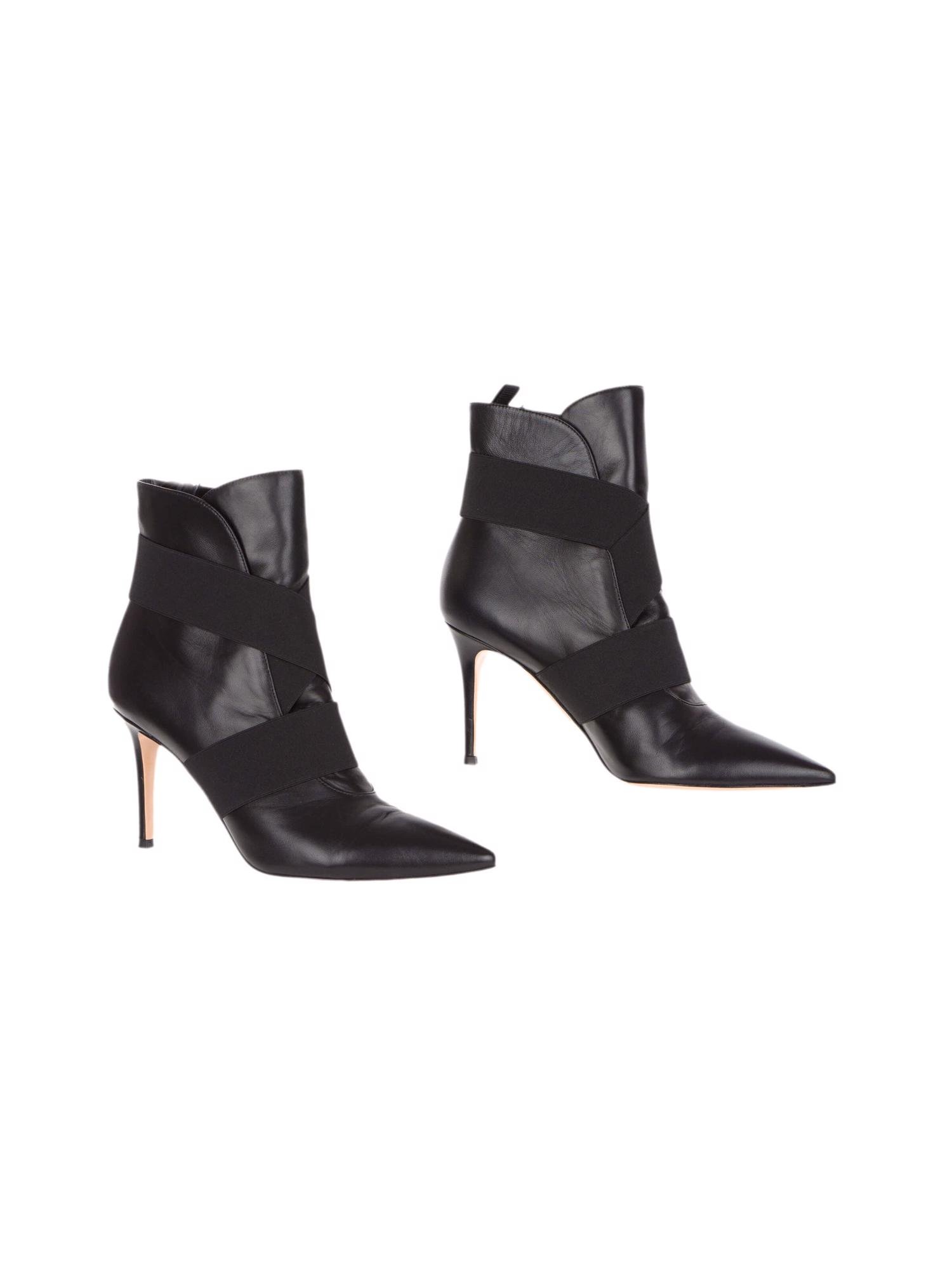 Bayan Siyah GIANVITO ROSSI BOT