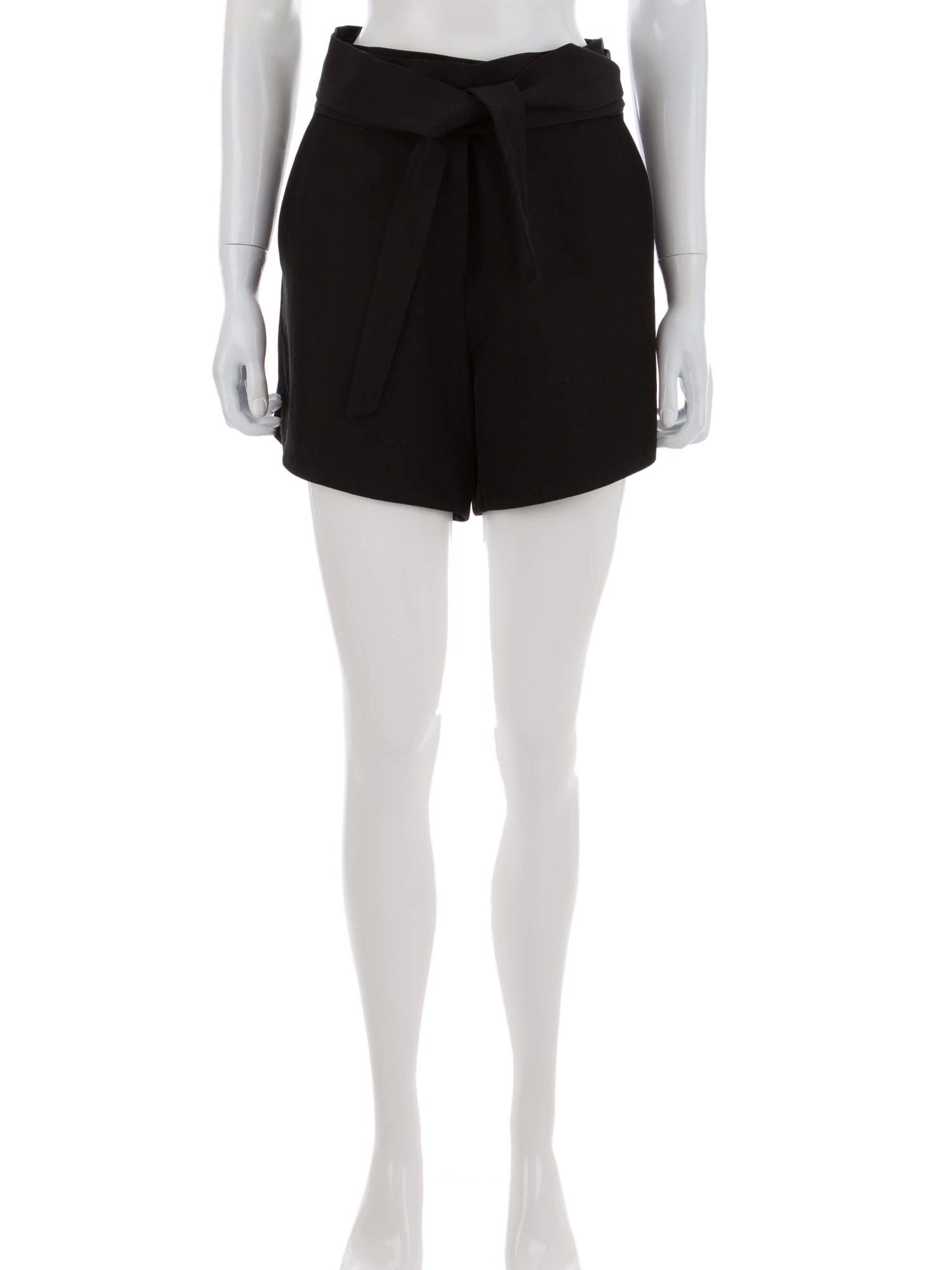 Bayan Siyah IRO ŞORT