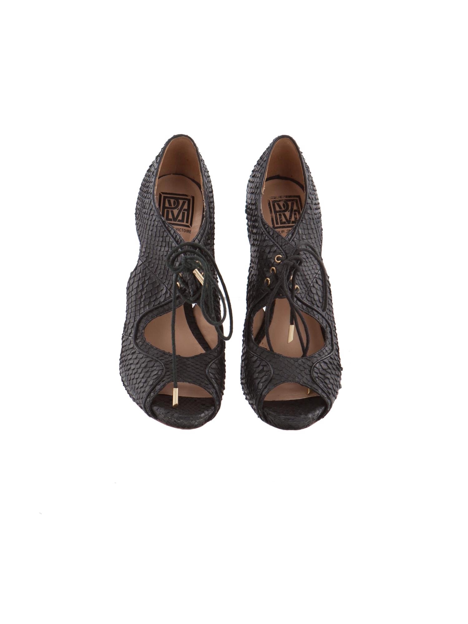 Bayan Siyah POUR LA VICTOIRE AYAKKABI