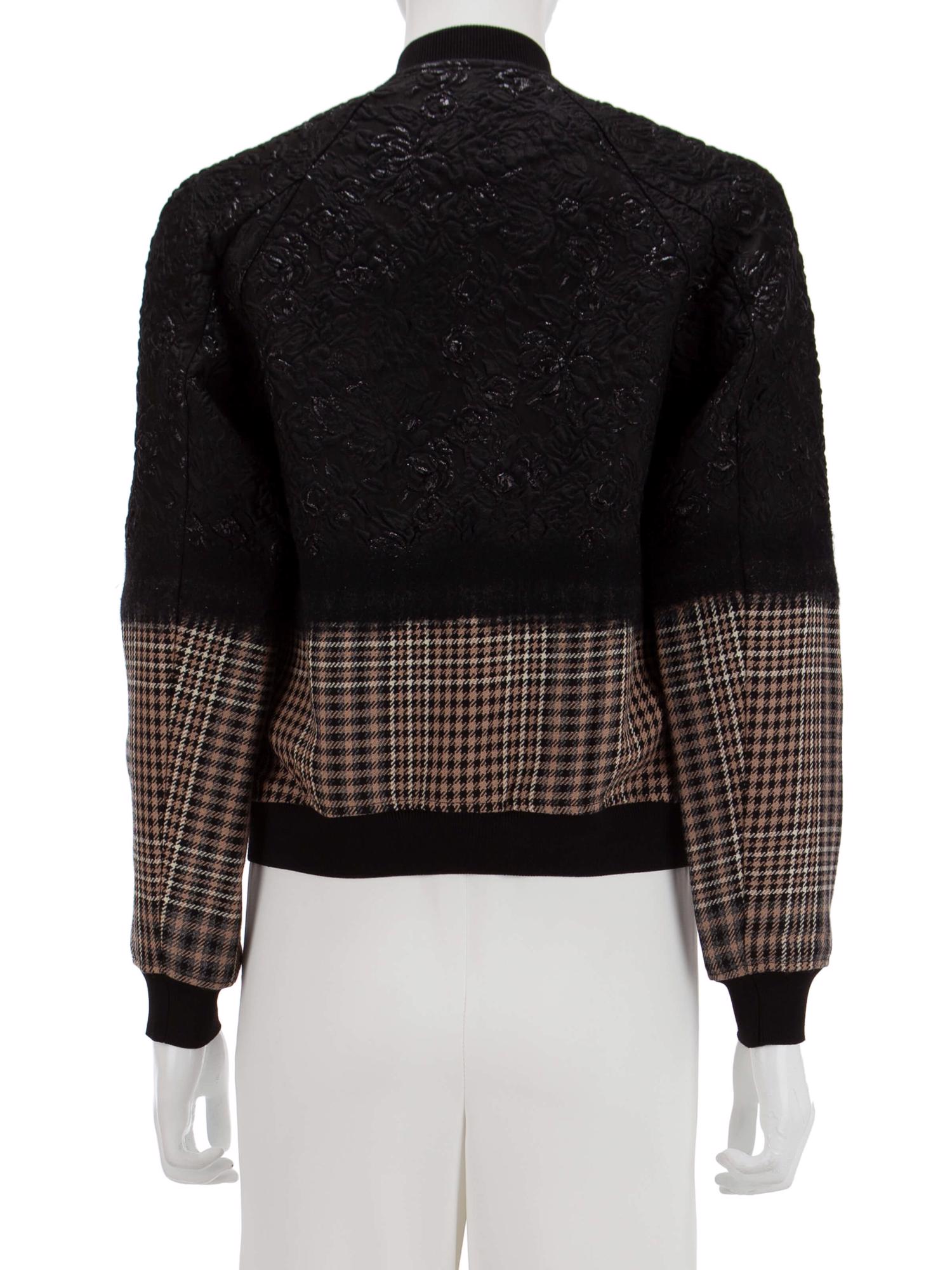 Bayan Siyah PHILLIP LIM MONT