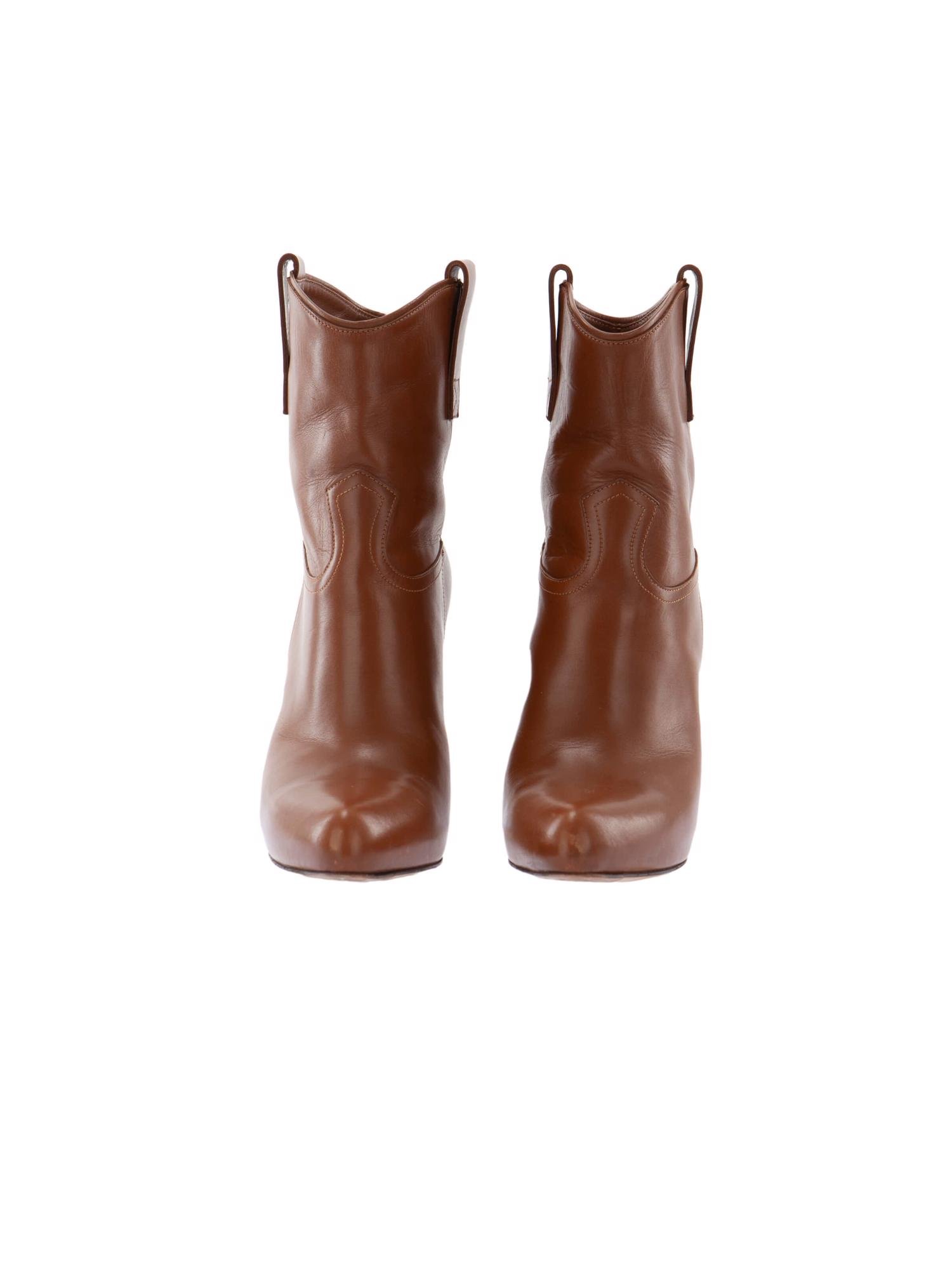 Bayan Kahve GIANVITO ROSSI BOT