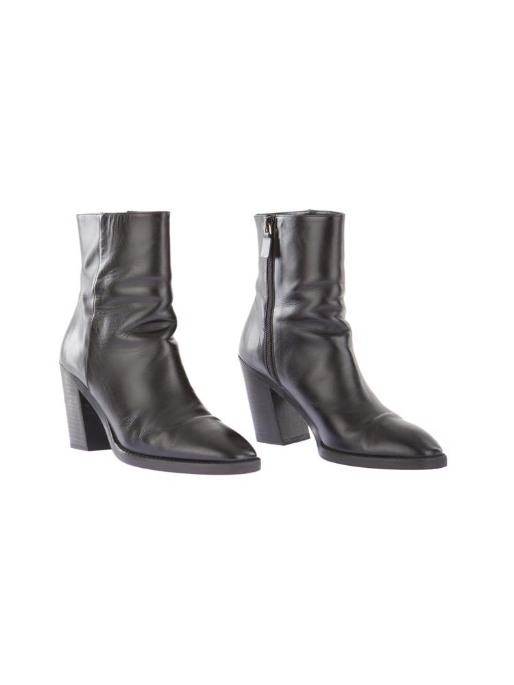 Bayan Siyah STUART WEITZMAN BOT