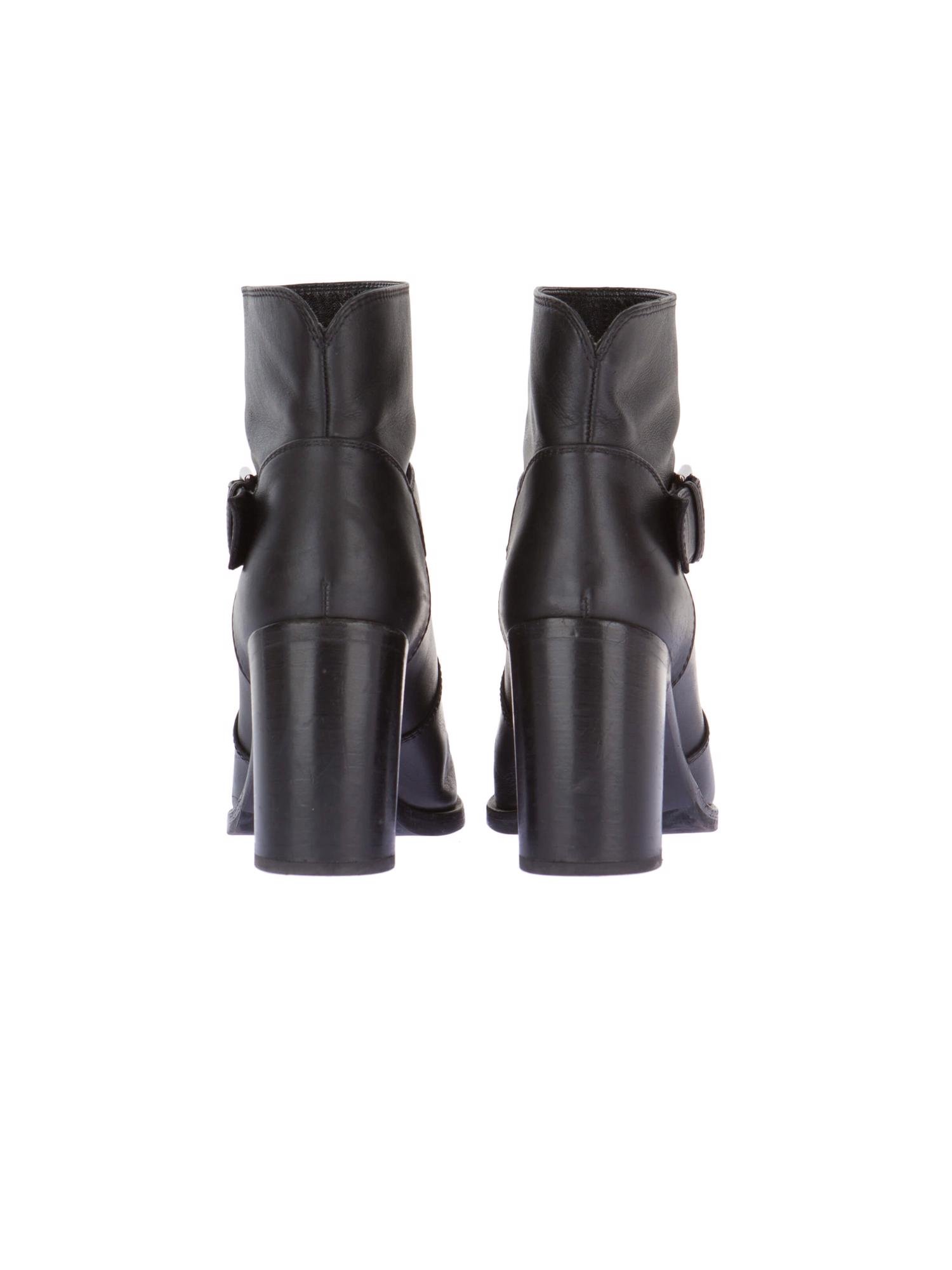 Bayan Siyah GIANVITO ROSSI BOT