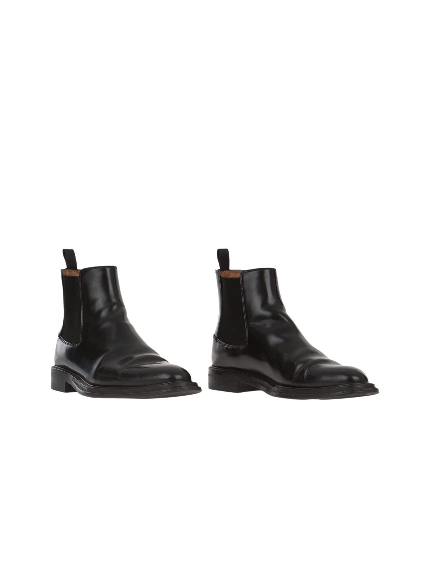 Bayan Siyah CHURCH'S BOT