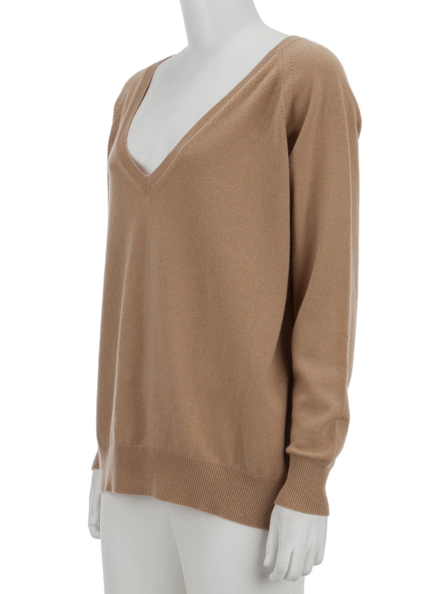 Bayan Bej PRADA KAZAK