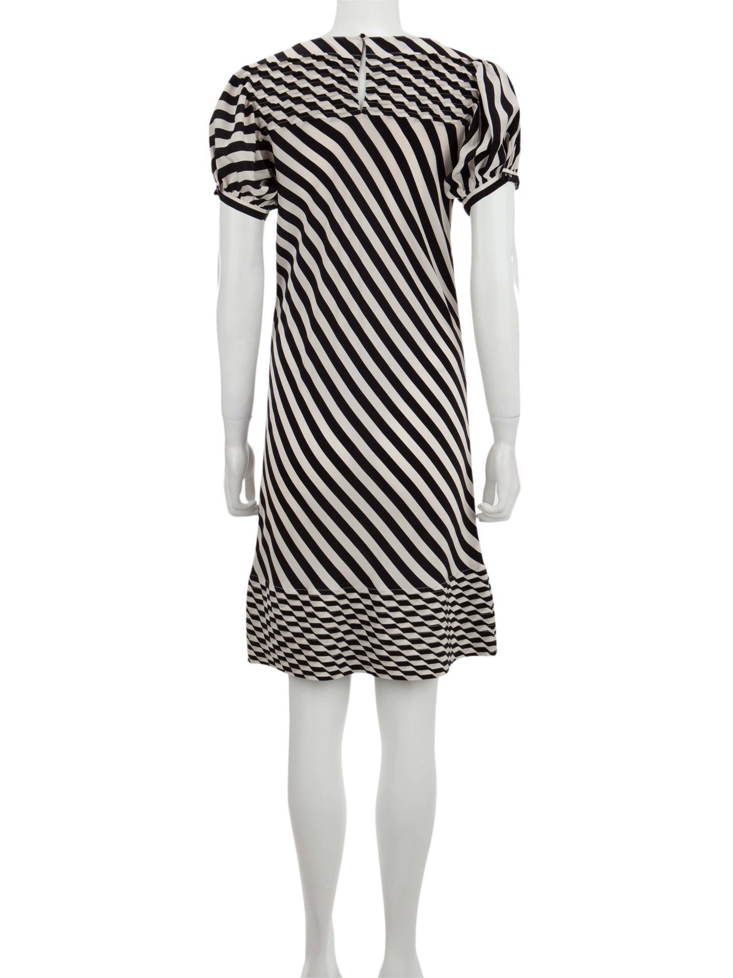 Bayan Beyaz FENDI ELBİSE