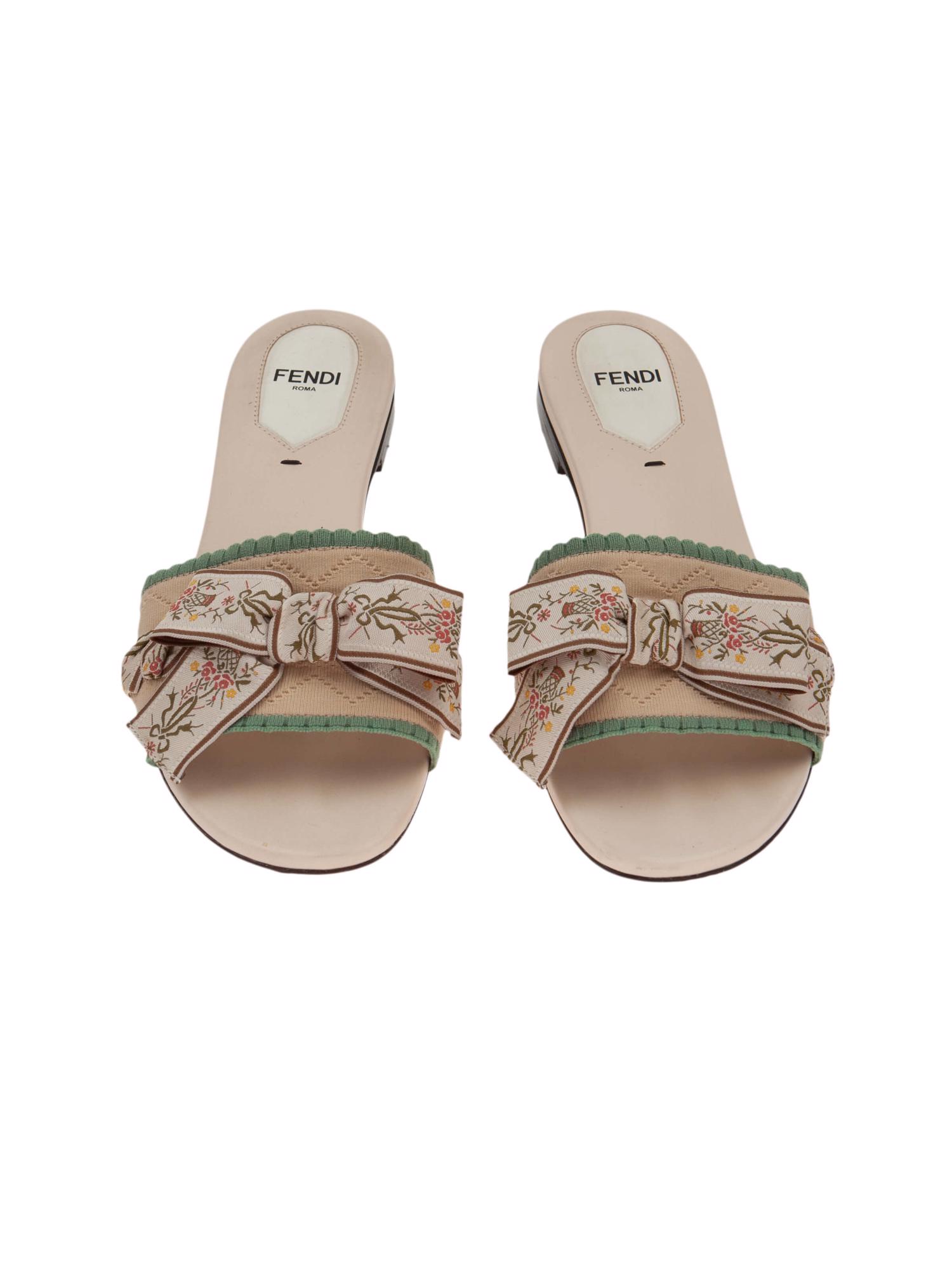 Bayan Bej FENDI TERLİK