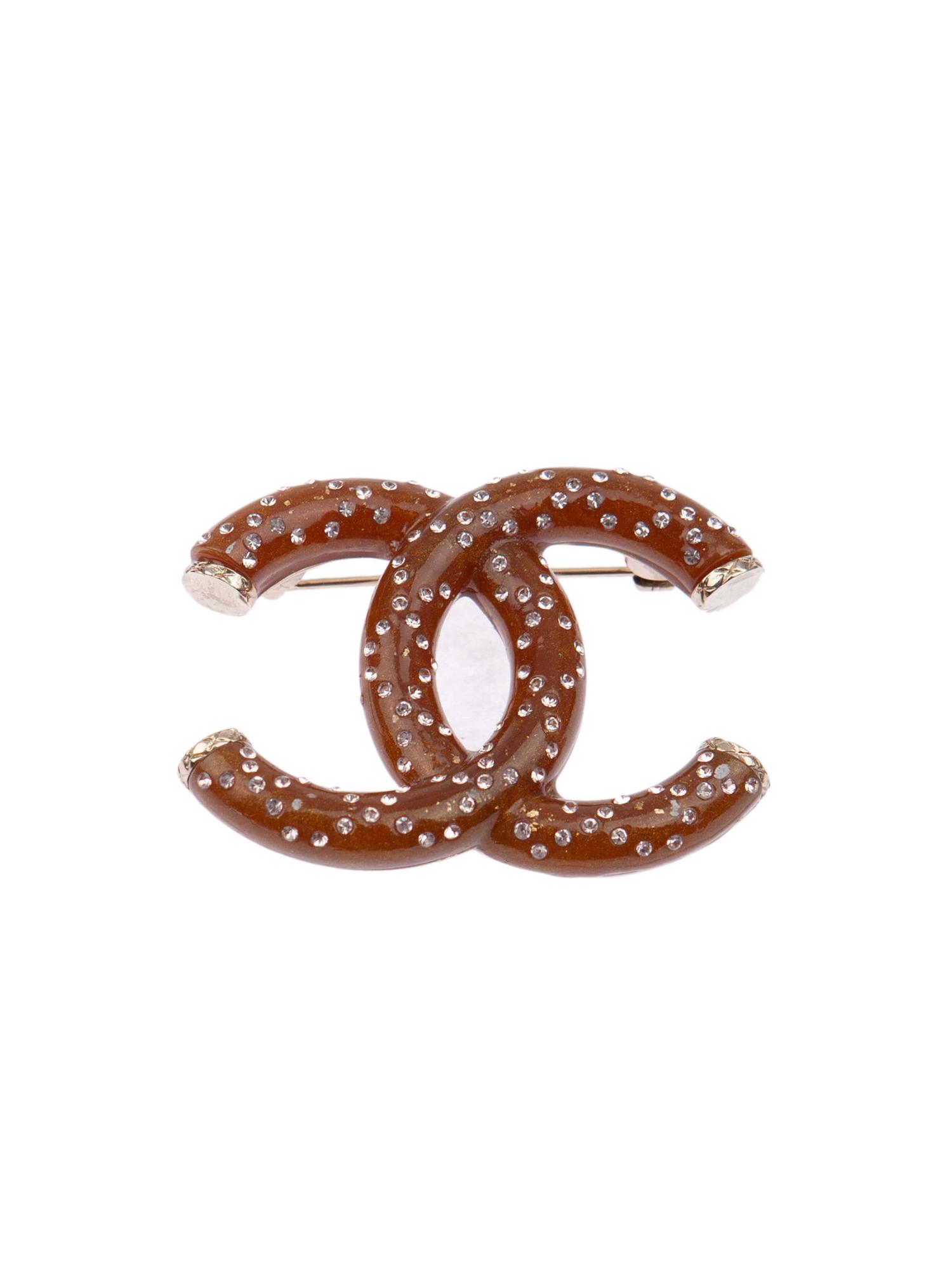 Bayan Kahve CHANEL BROŞ
