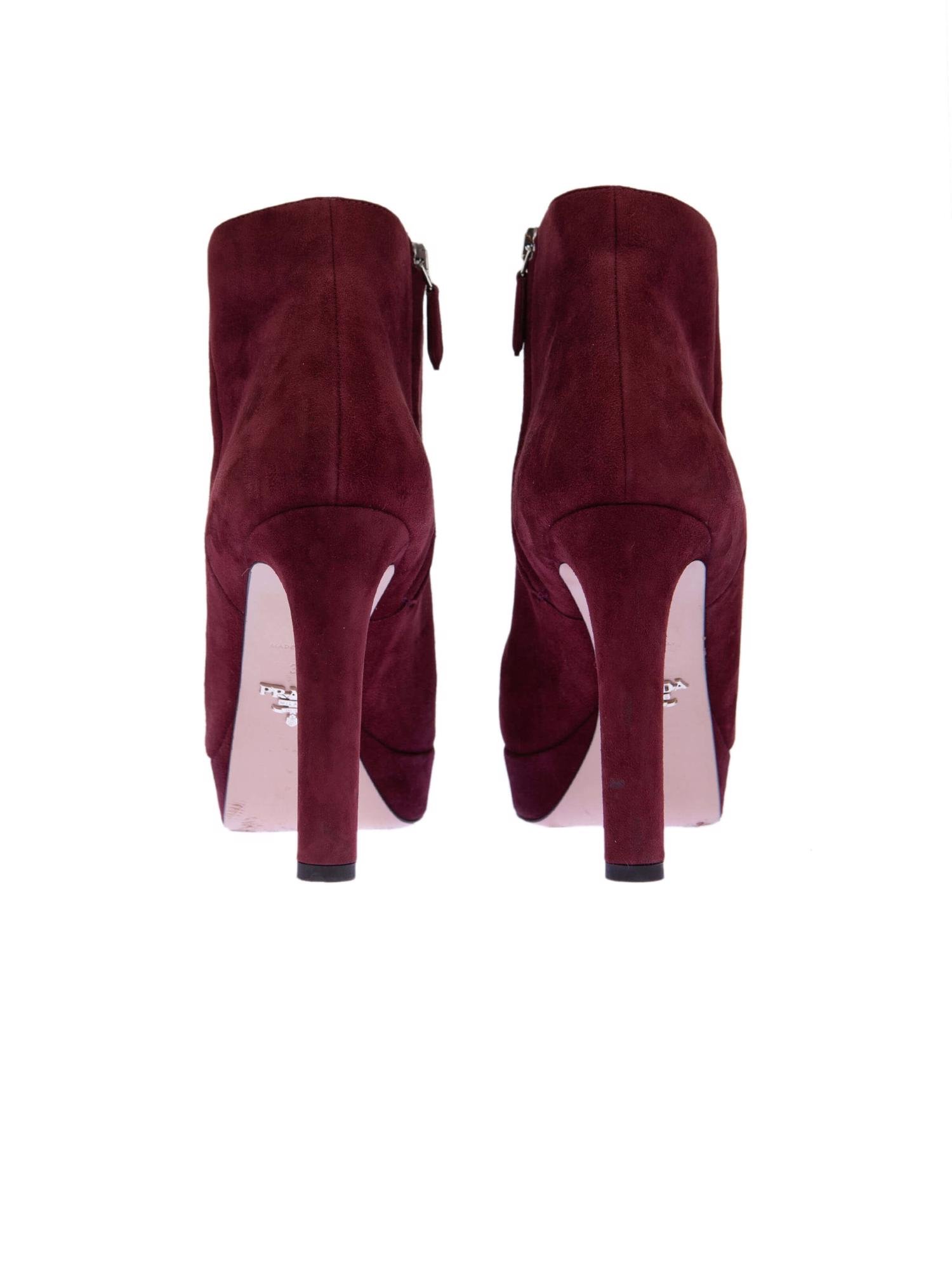 Bayan Kırmızı PRADA BOT