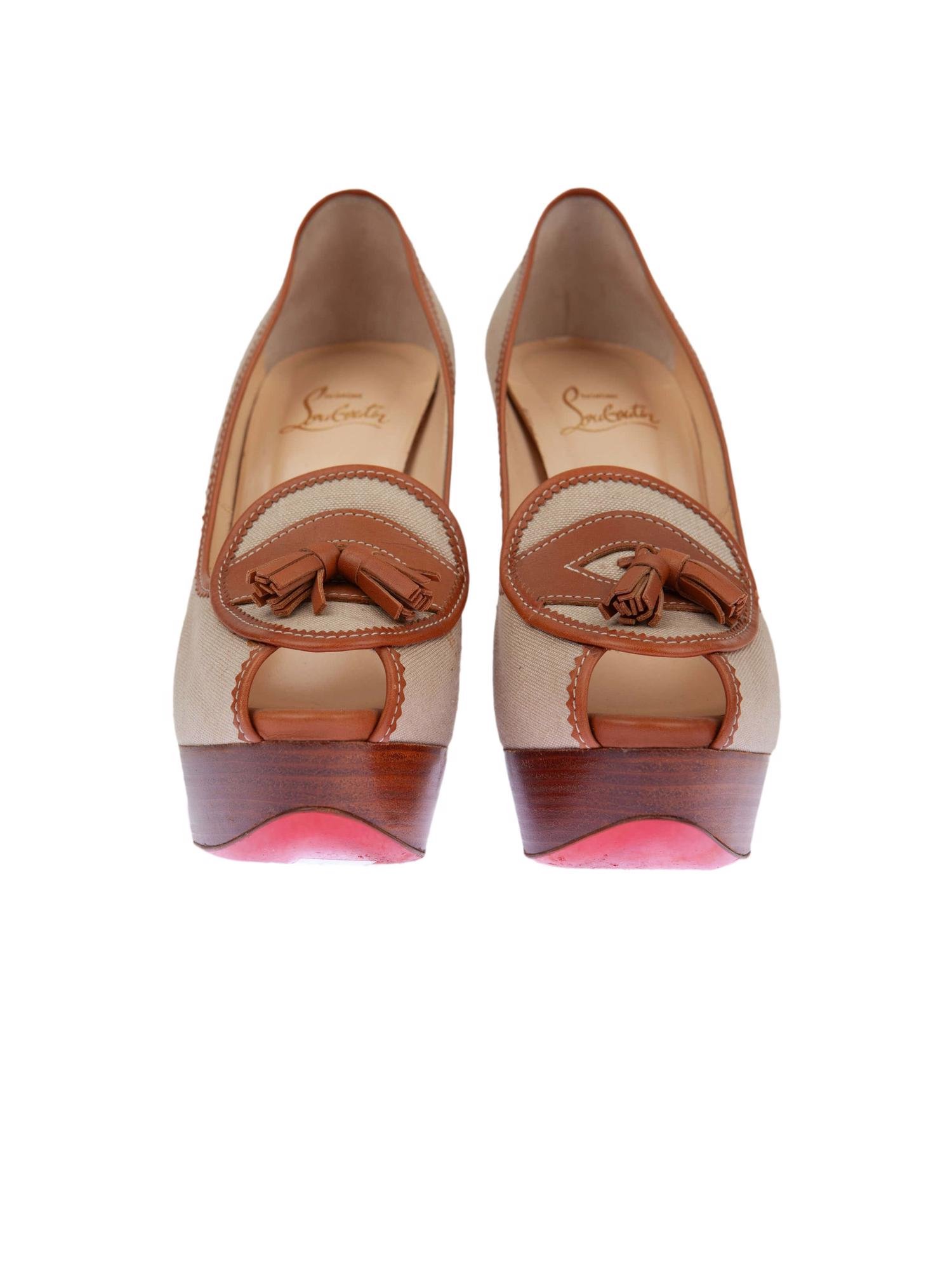 Bayan Bej CHRISTIAN LOUBOUTIN AYAKKABI
