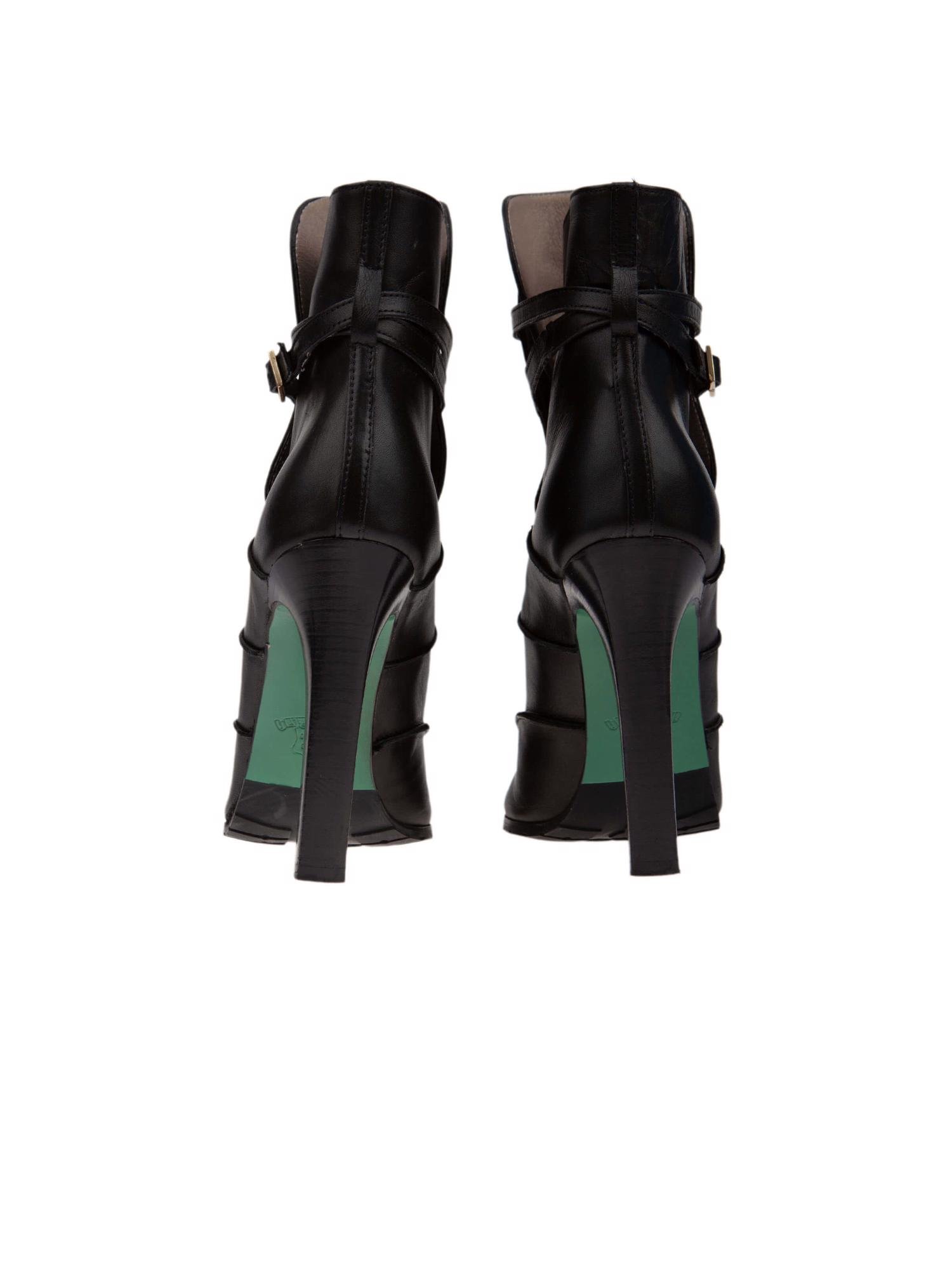 Bayan Siyah DONALD J. PLINER BOT