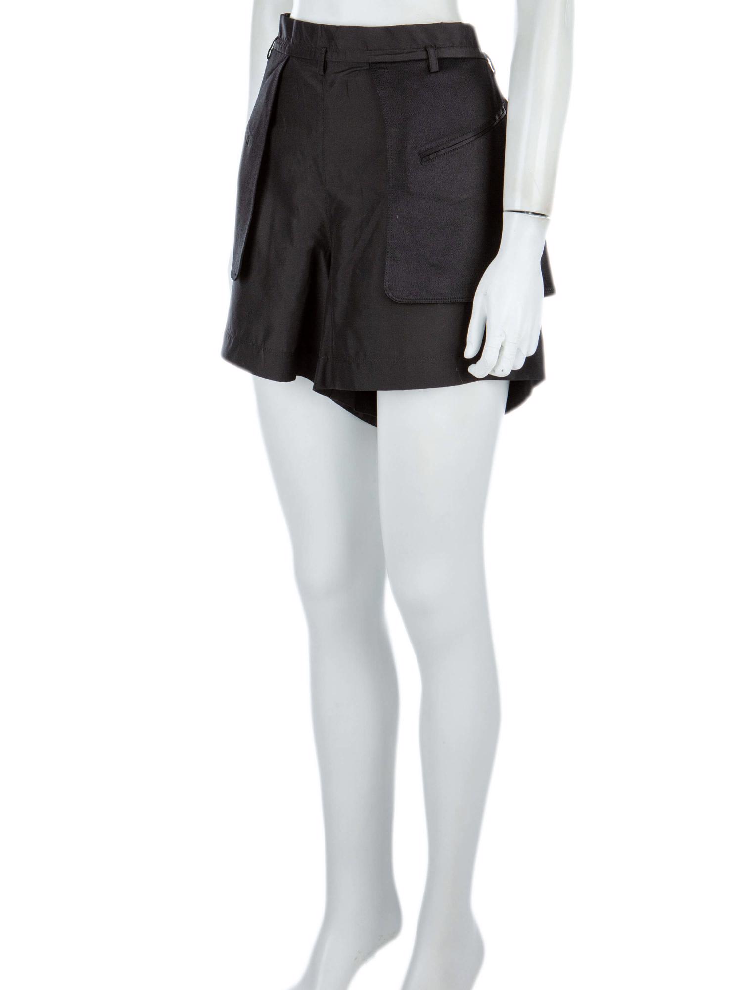 Bayan Siyah VALENTINO ŞORT