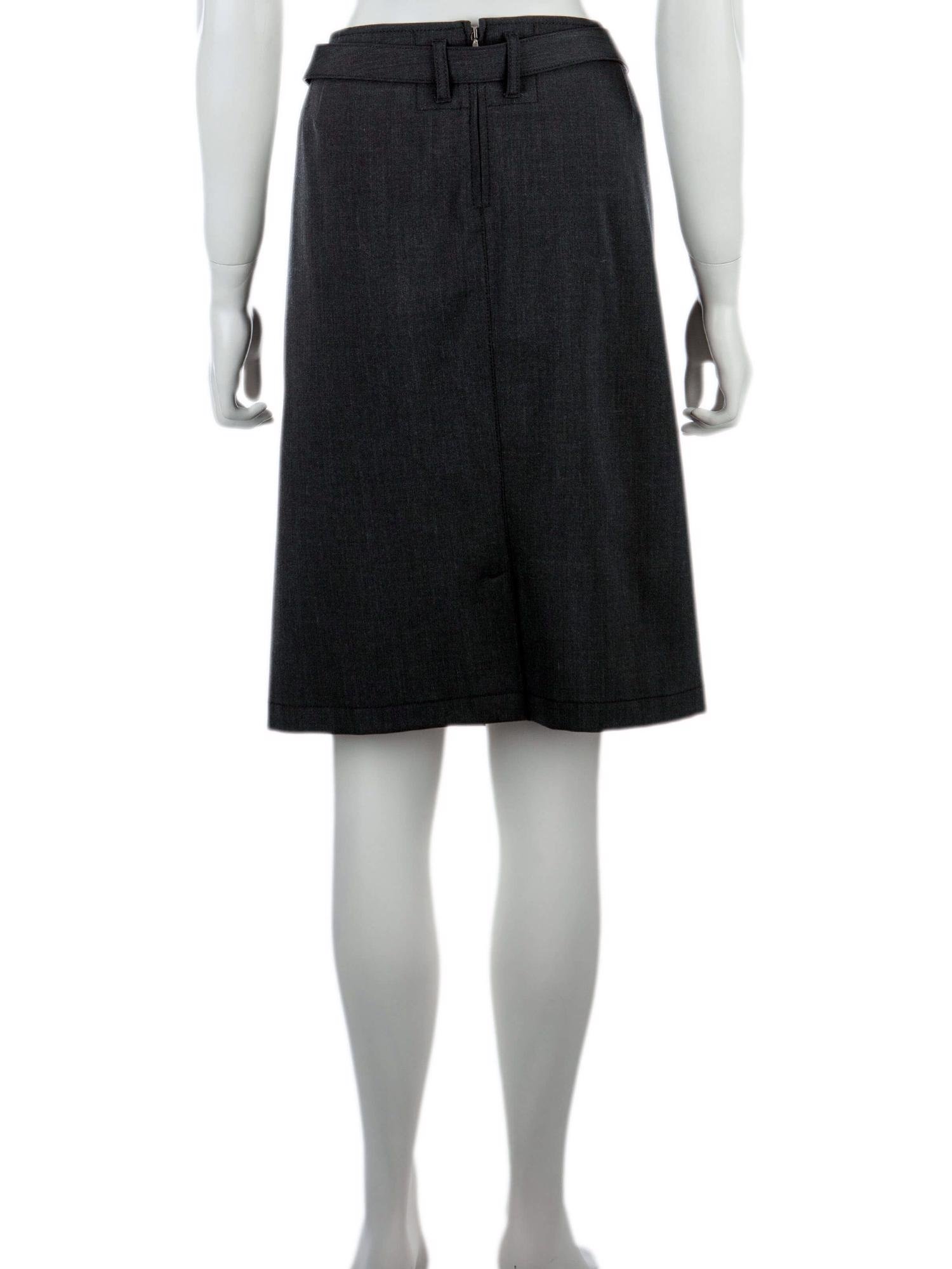 Bayan Gri PRADA ETEK