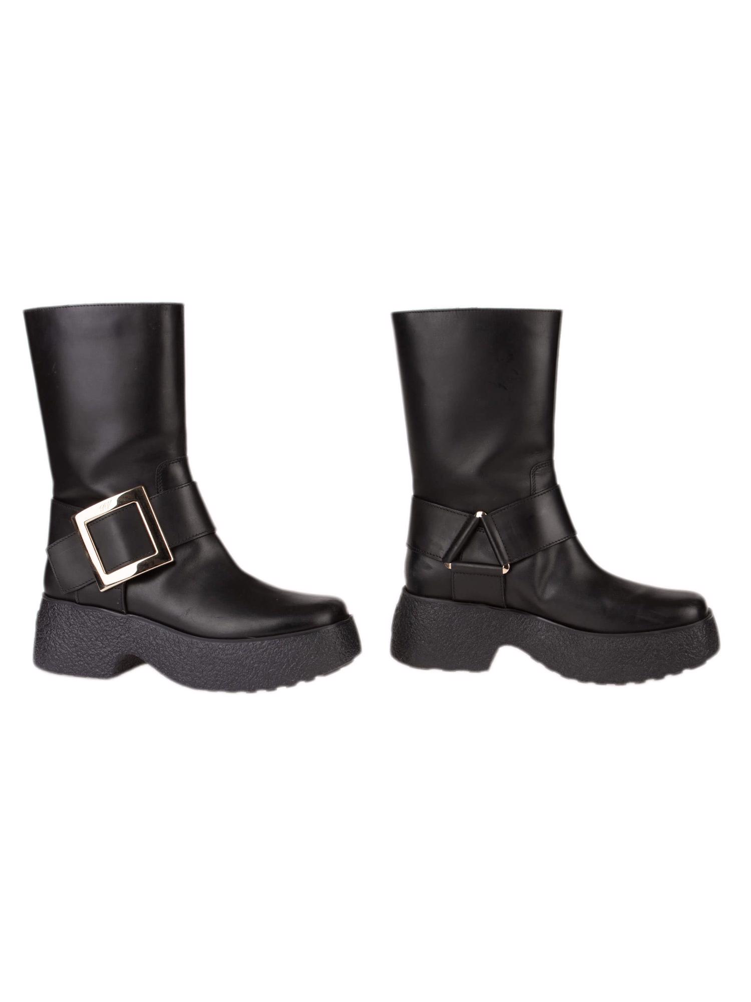 Bayan Siyah ROGER VIVIER BOT