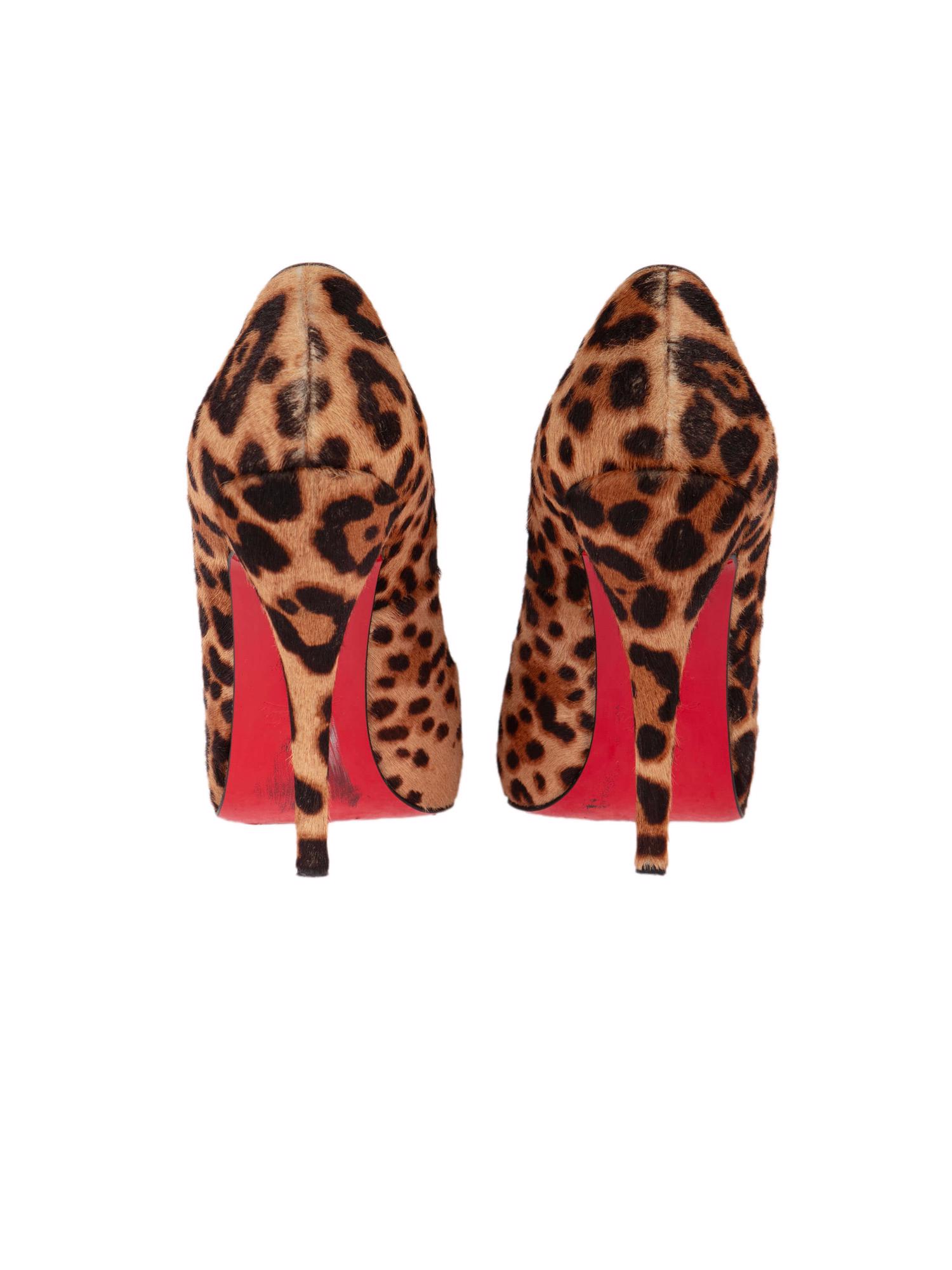 Bayan Bej CHRISTIAN LOUBOUTIN AYAKKABI