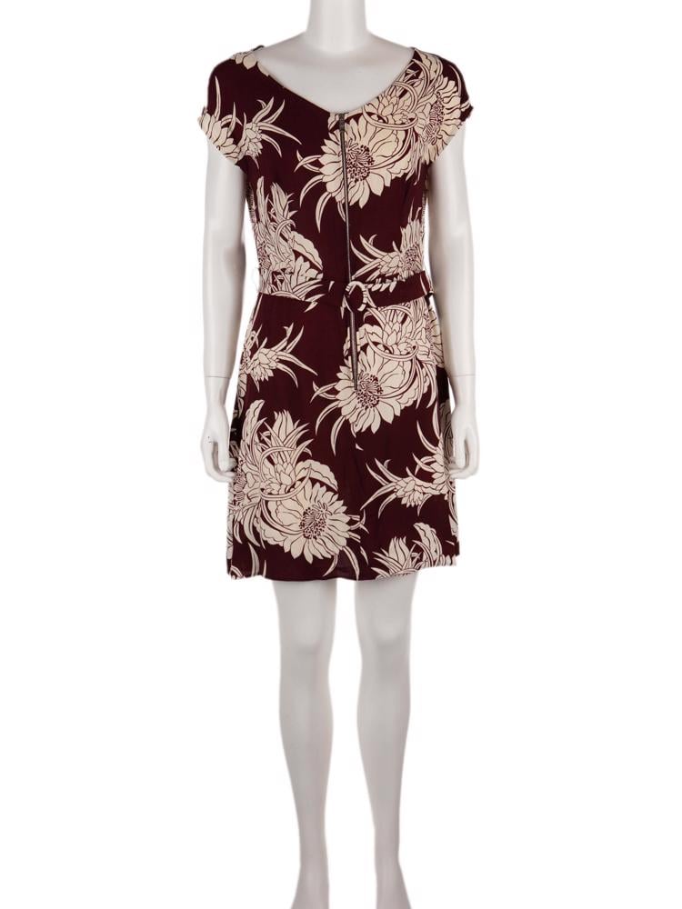 Bayan Kırmızı PRADA ELBİSE