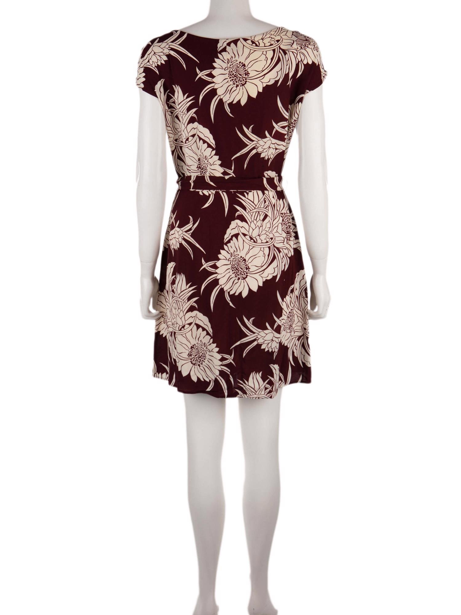 Bayan Kırmızı PRADA ELBİSE