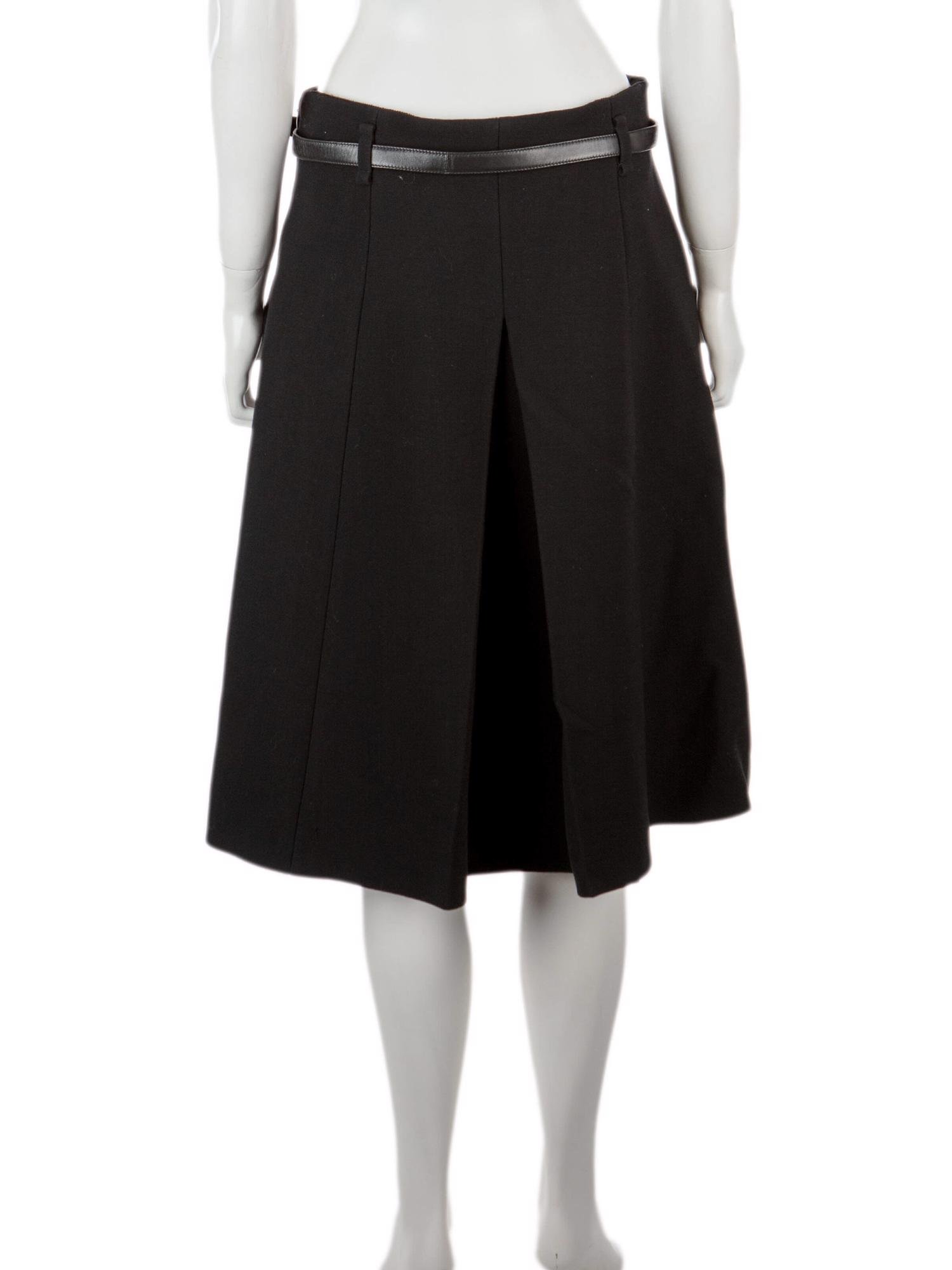 Bayan Siyah PRADA ETEK