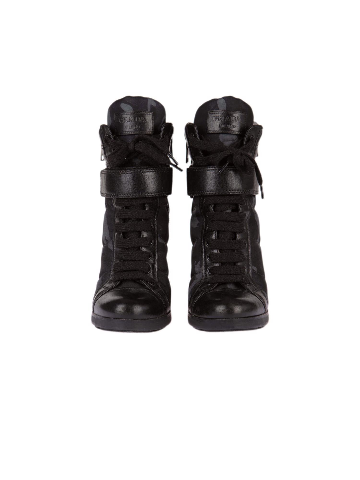 Bayan Siyah PRADA BOT