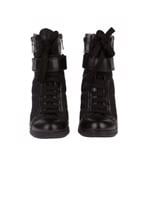 Bayan Siyah PRADA BOT