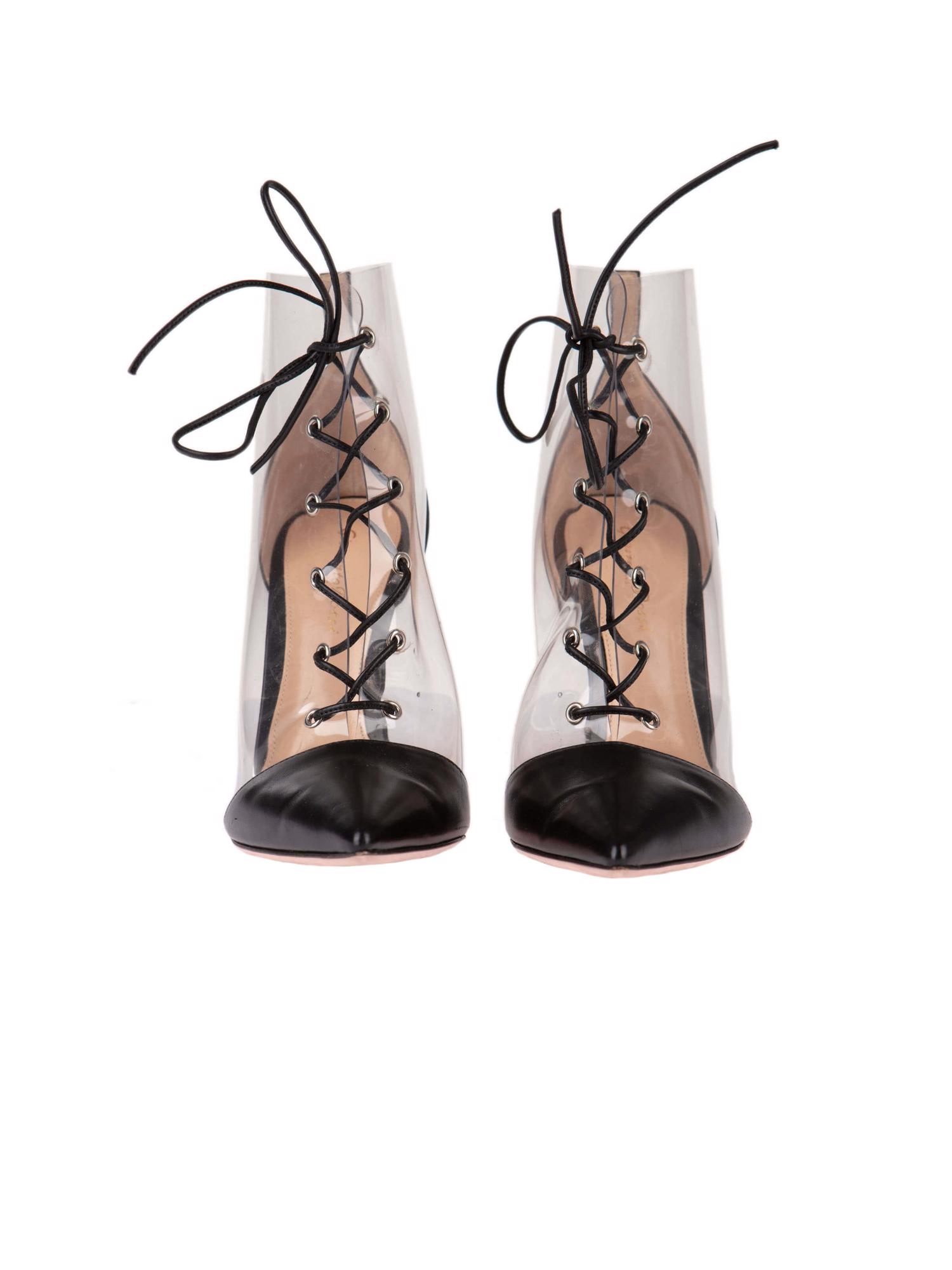 Bayan Siyah GIANVITO ROSSI BOT