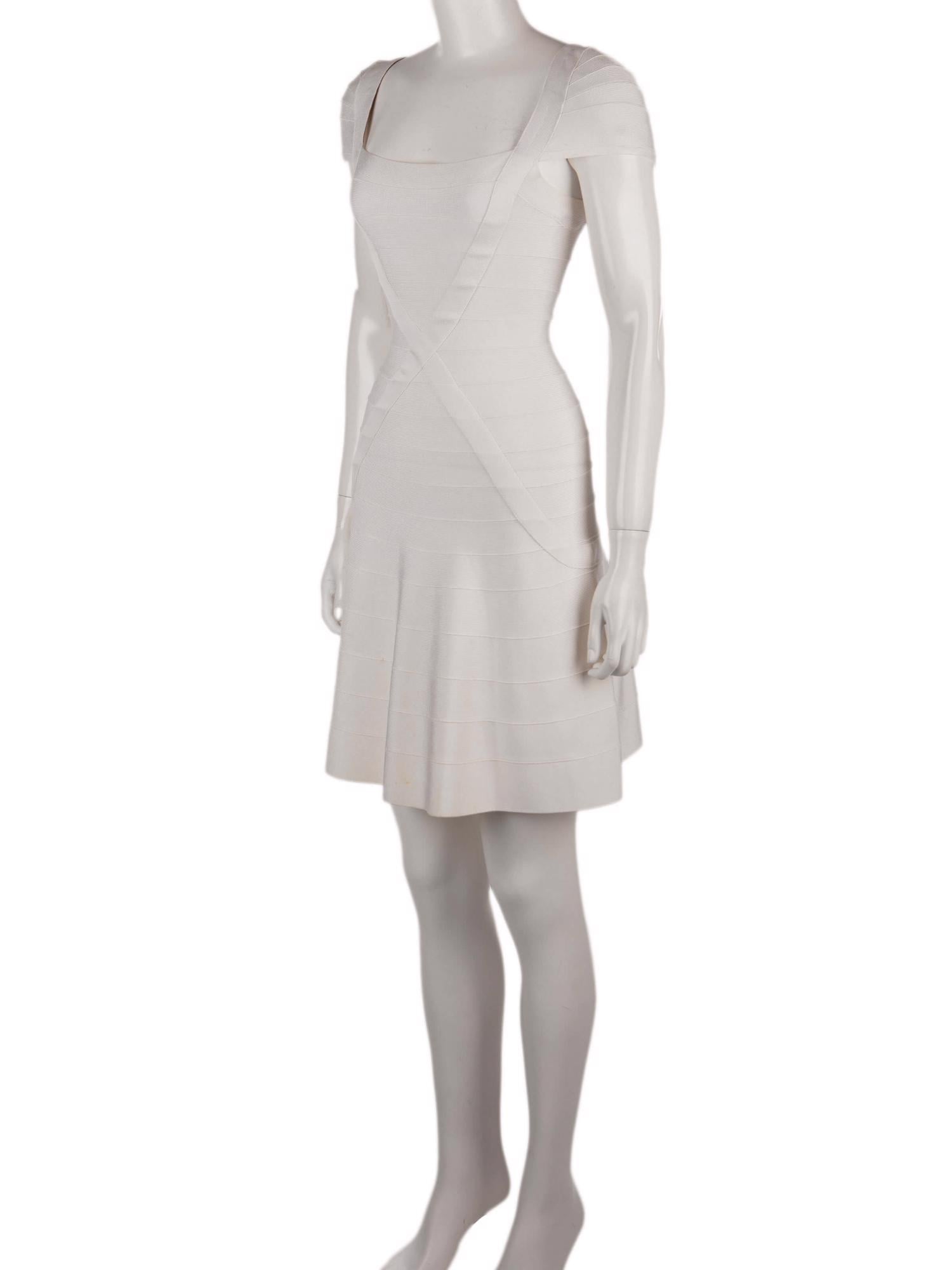 Bayan Krem HERVE LEGER ELBİSE