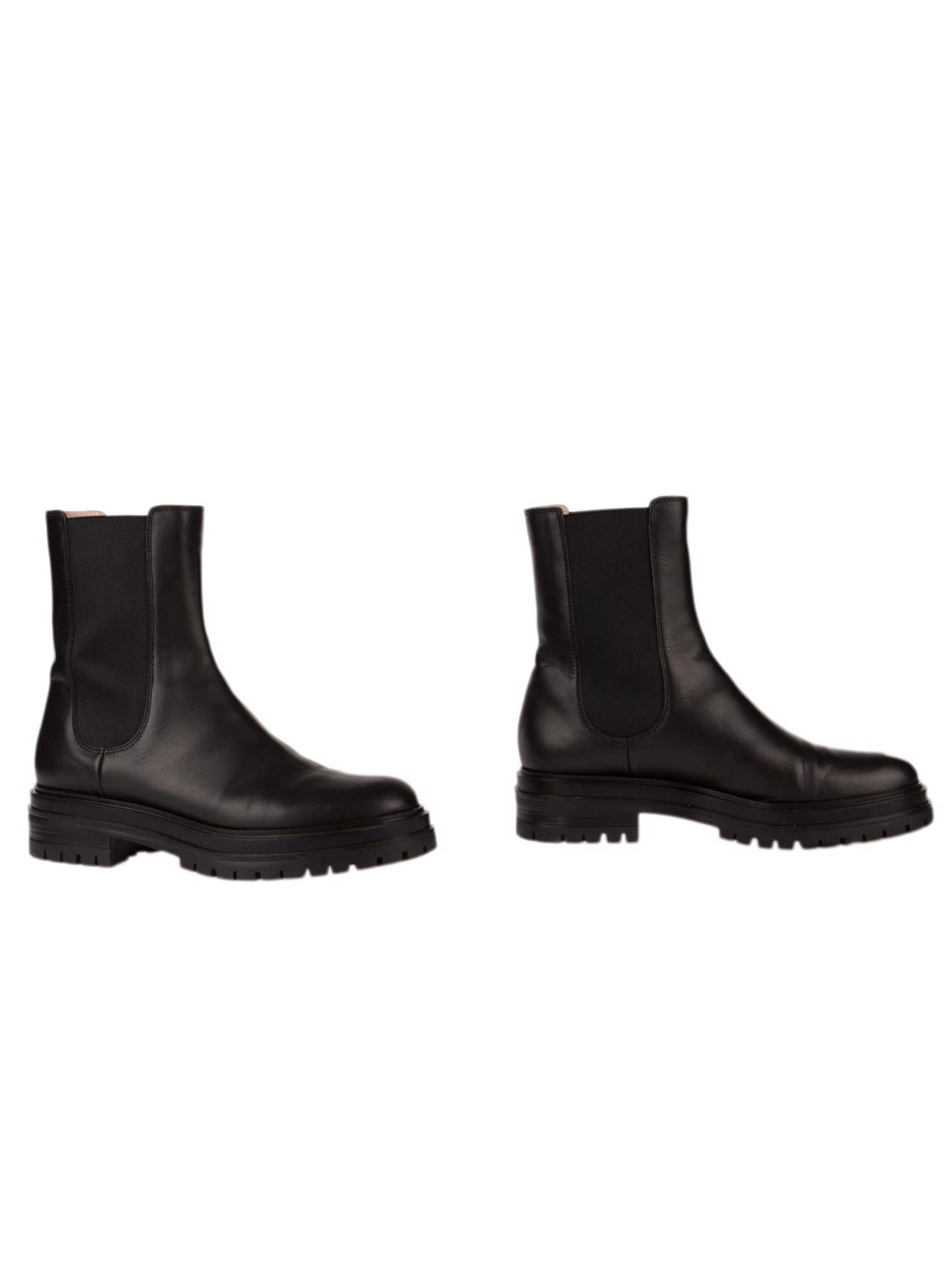 Bayan Siyah GIANVITO ROSSI BOT