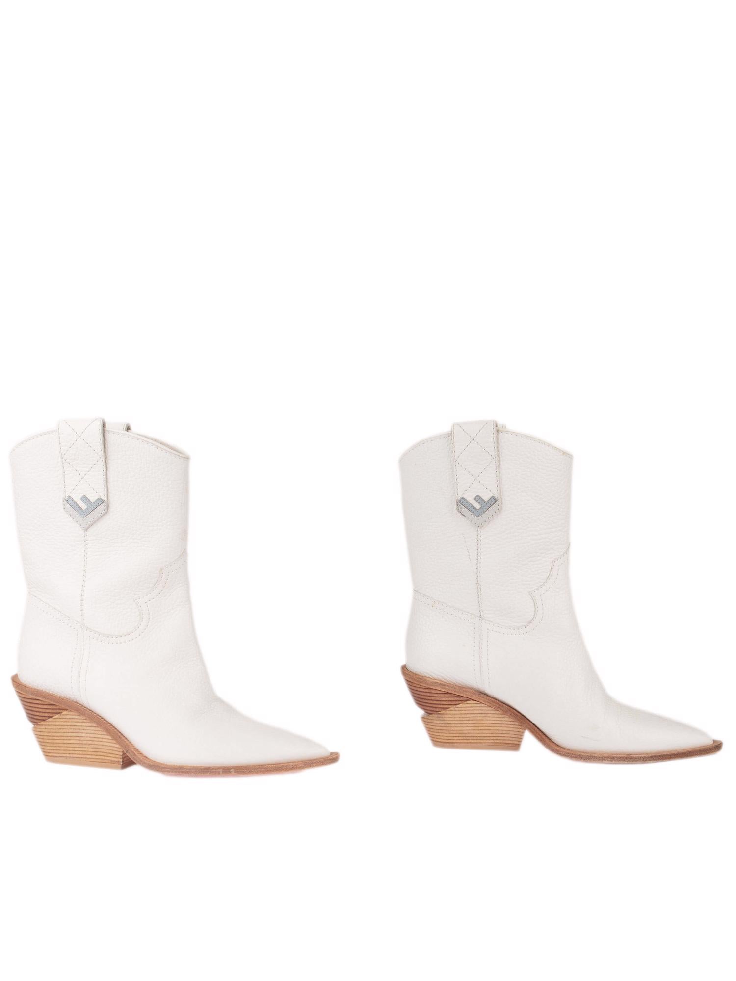 Bayan Beyaz FENDI BOT