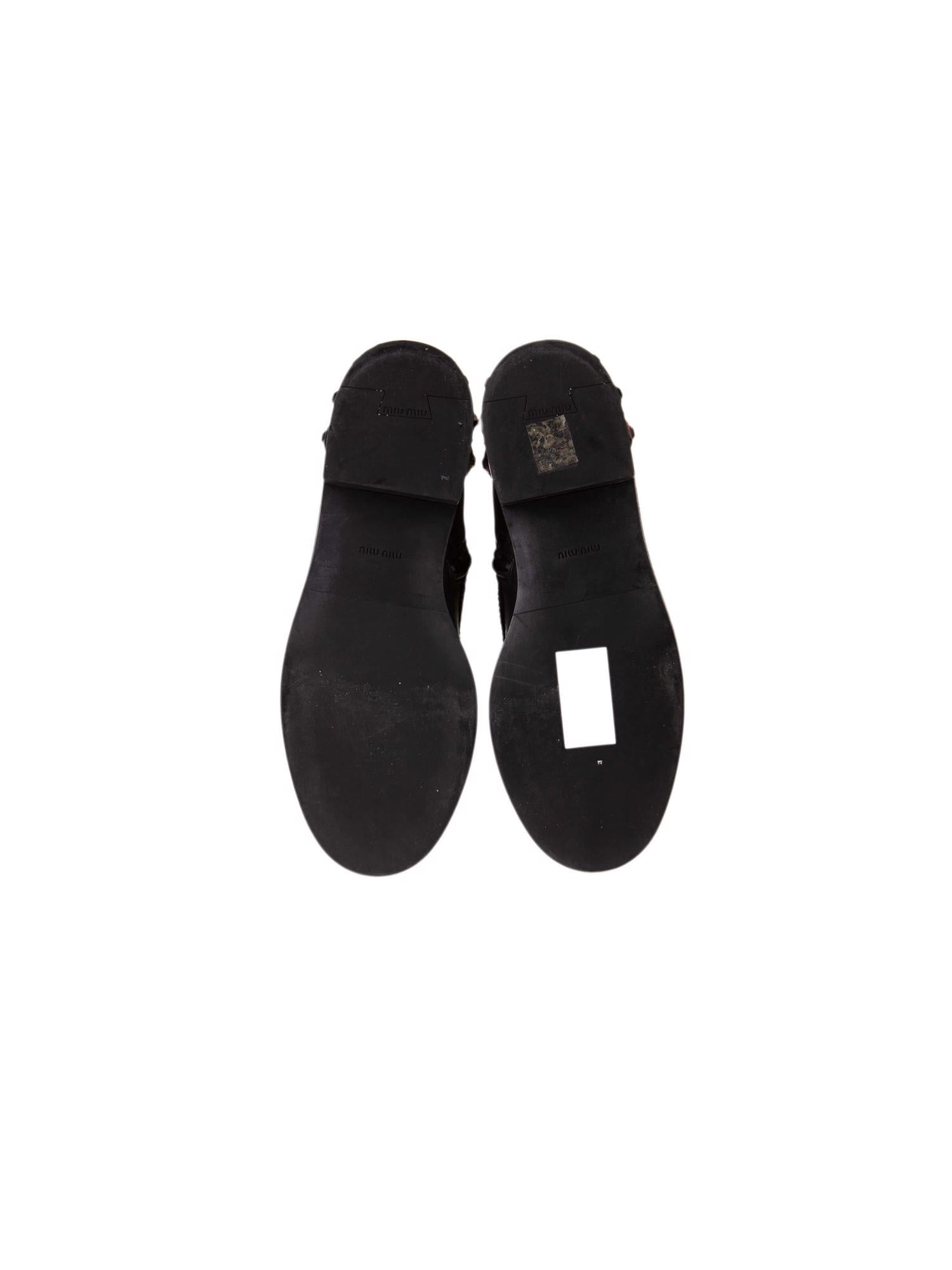 Bayan Siyah MIU MIU BOT