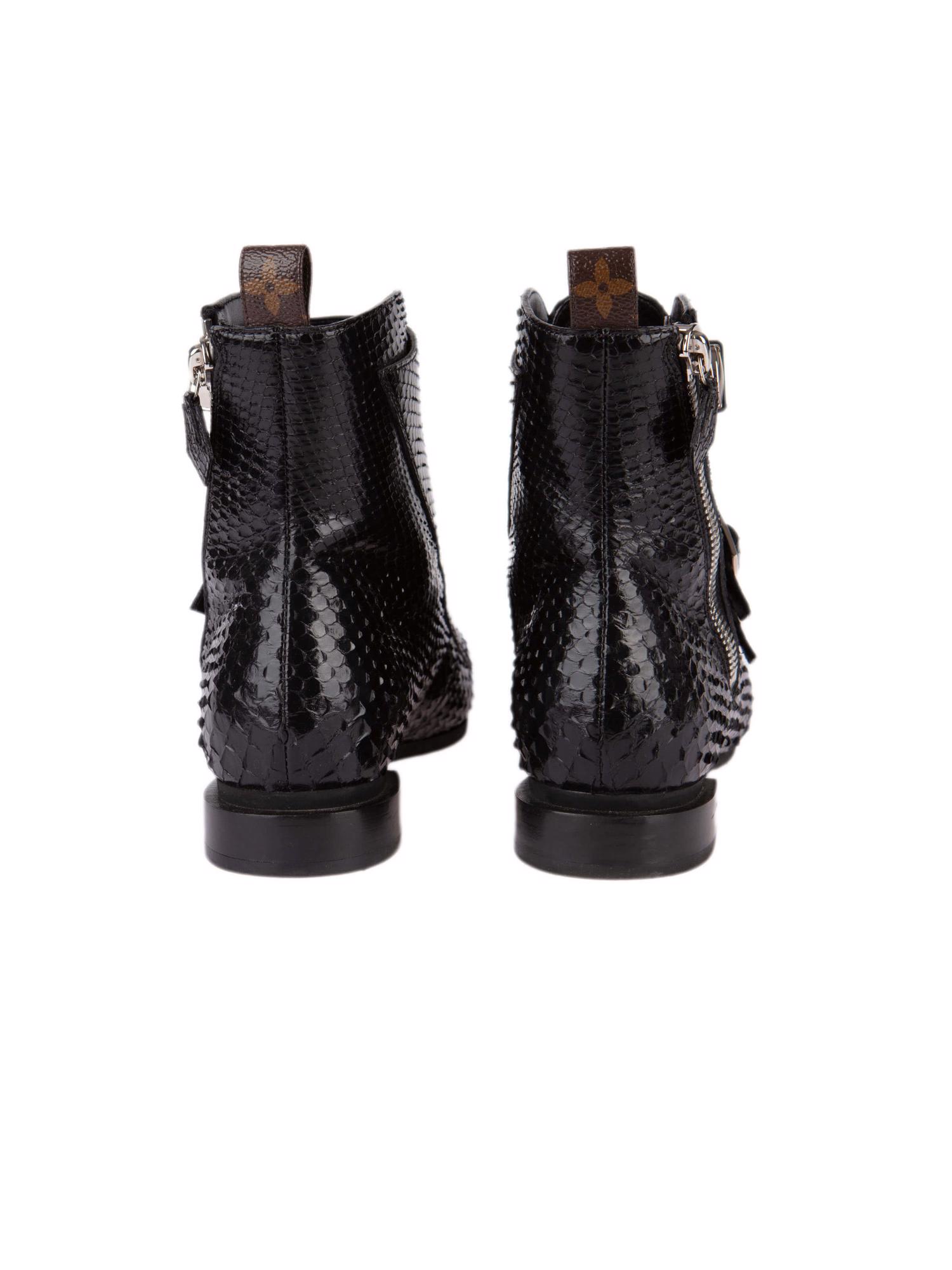 Bayan Siyah LOUIS VUITTON BOT