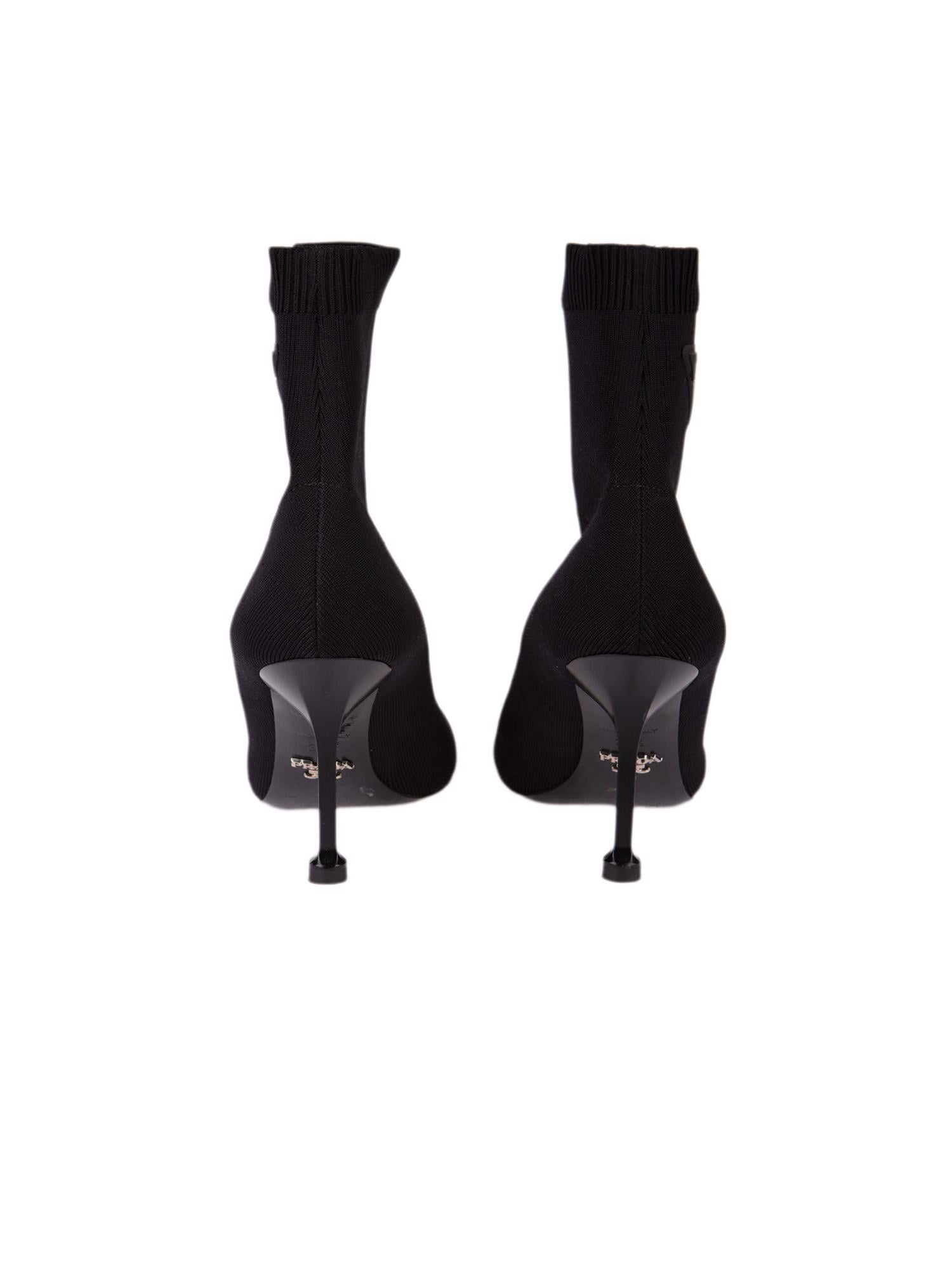 Bayan Siyah PRADA BOT