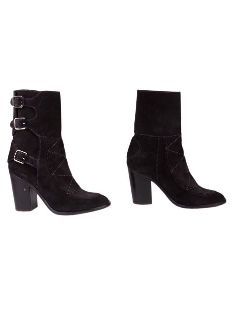 Bayan Gri LAURENCE DACADE BOT