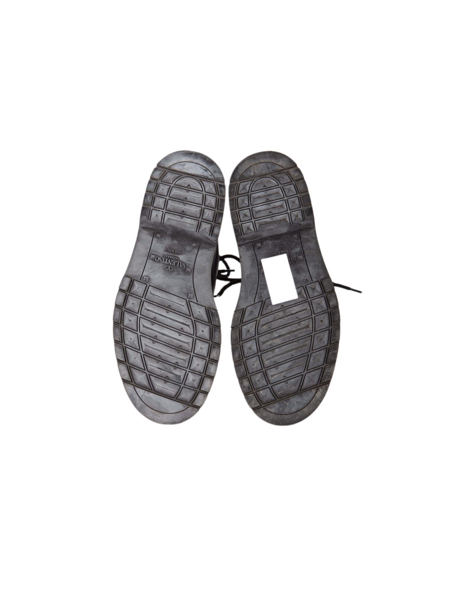 Bayan Siyah VALENTINO GARAVANI BOT