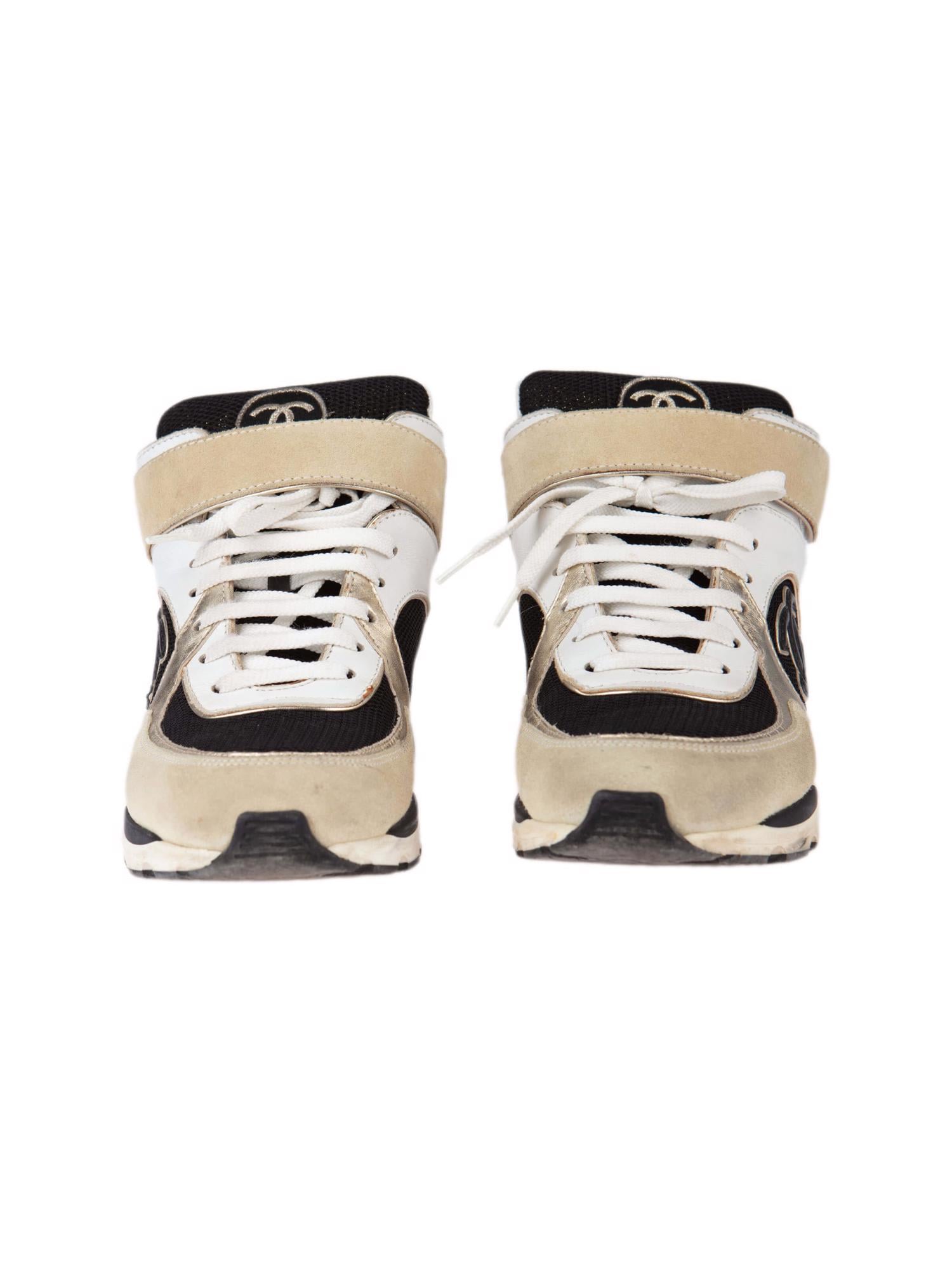 Bayan Beyaz CHANEL SNEAKER BOT