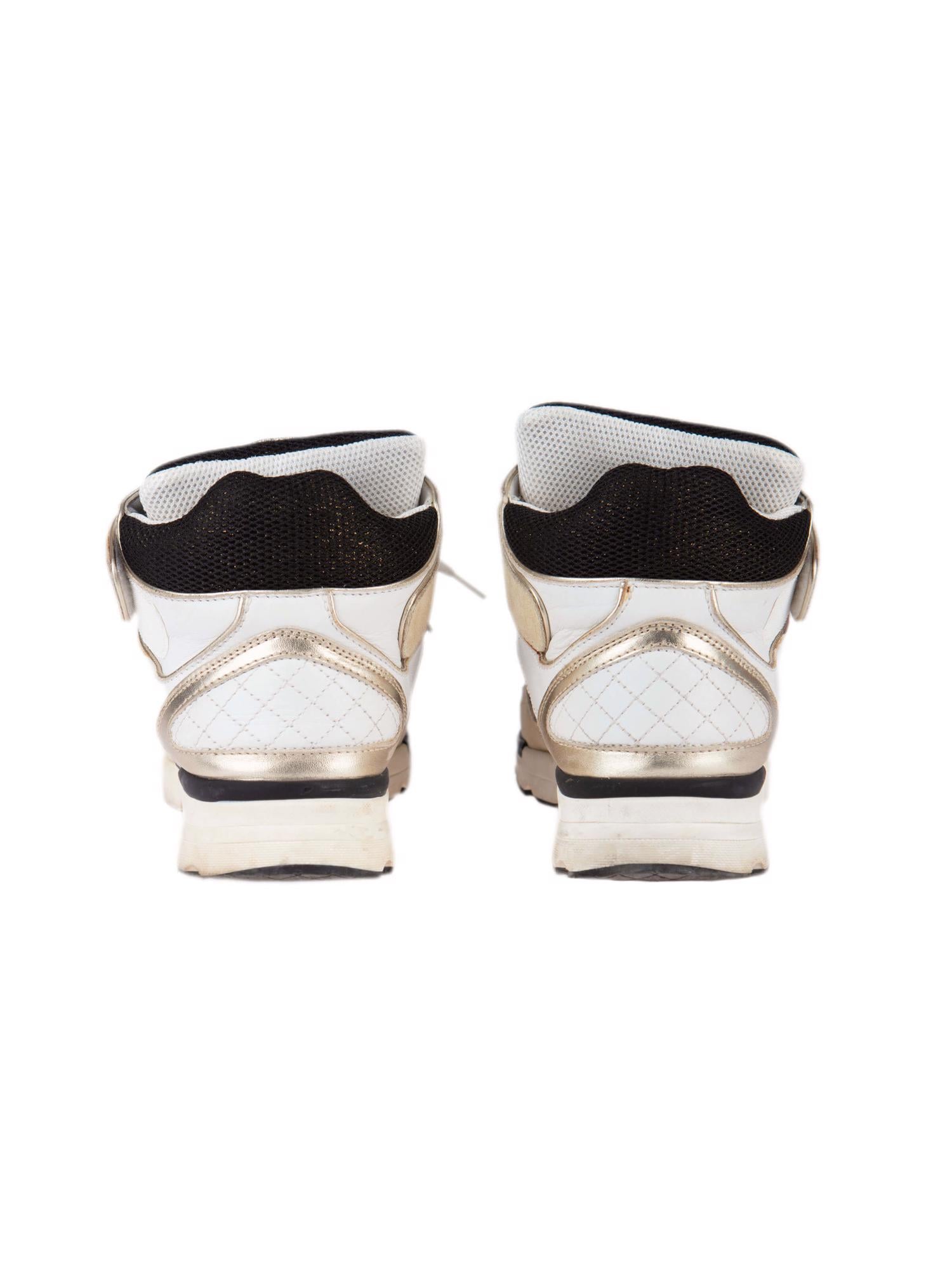 Bayan Beyaz CHANEL SNEAKER BOT