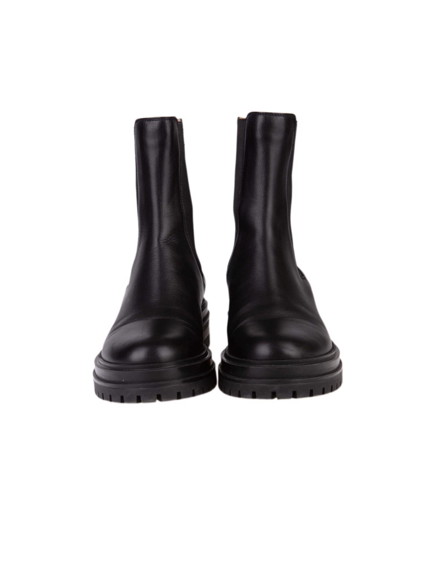 Bayan Siyah GIANVITO ROSSI BOT