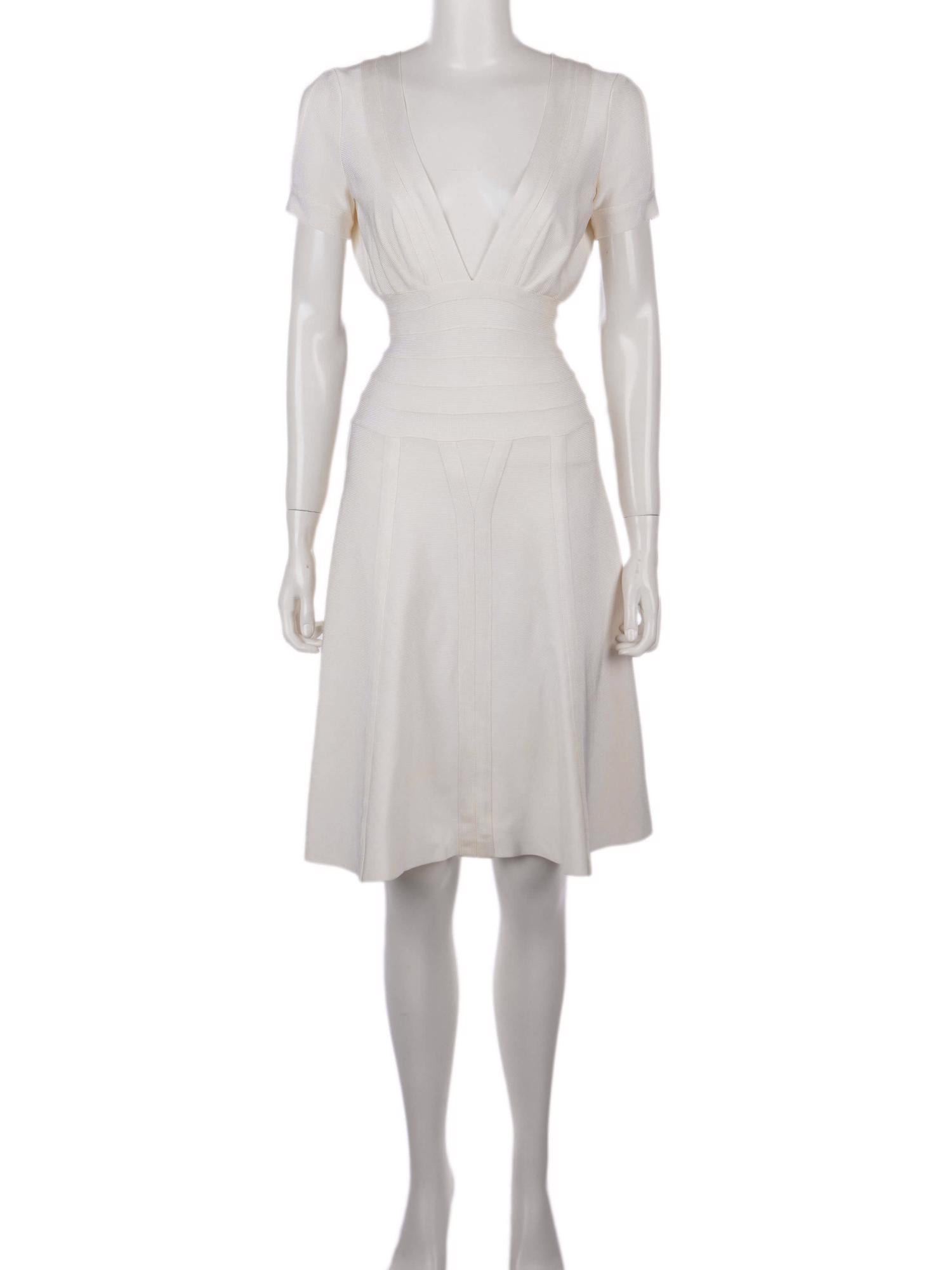 Bayan Krem HERVE LEGER ELBİSE